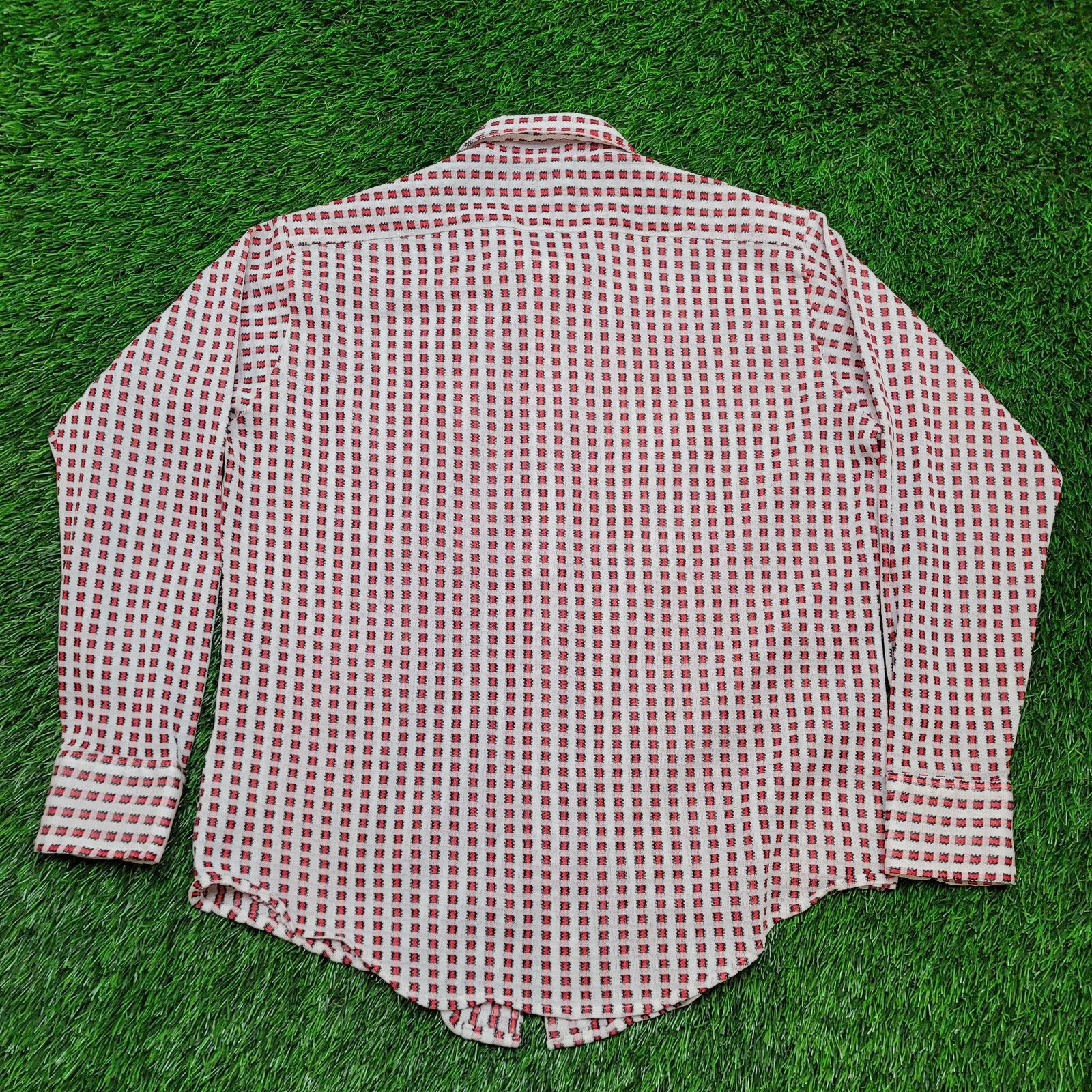 Vintage VTG 70s Campus Dagger Collar Disco Shirt M 16 Geometric Size US M / EU 48-50 / 2 - 3 Thumbnail