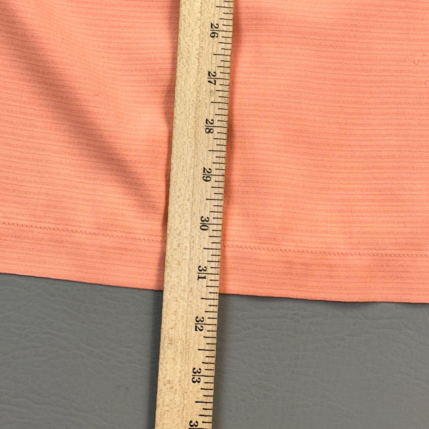 Tommy Bahama VINTAGE Tommy Bahama Shirt Mens XL Coral Silk Short Sleeve Hawaiian Camp Shirt Size US XL / EU 56 / 4 - 7 Thumbnail