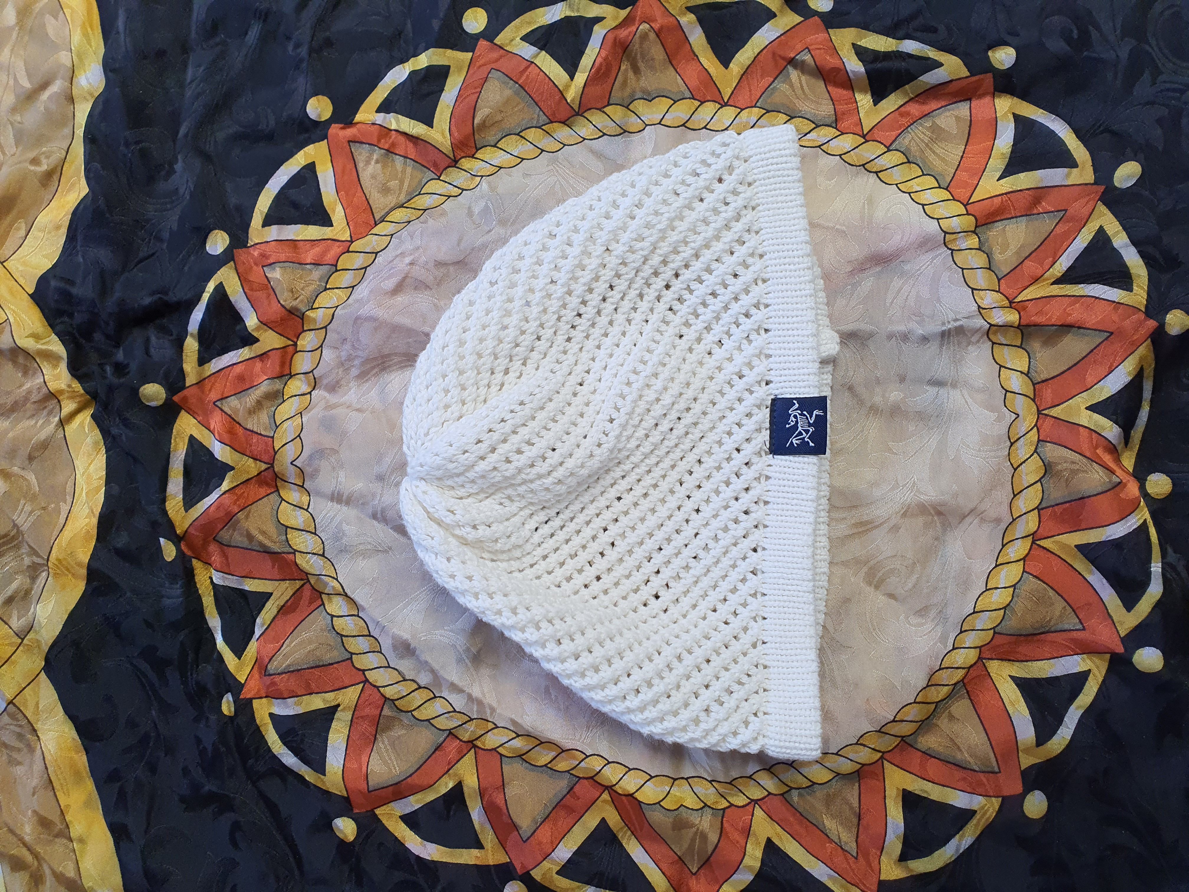 Pre-owned Arcteryx X Vintage Arc'teryx Perforated Beanie In White
