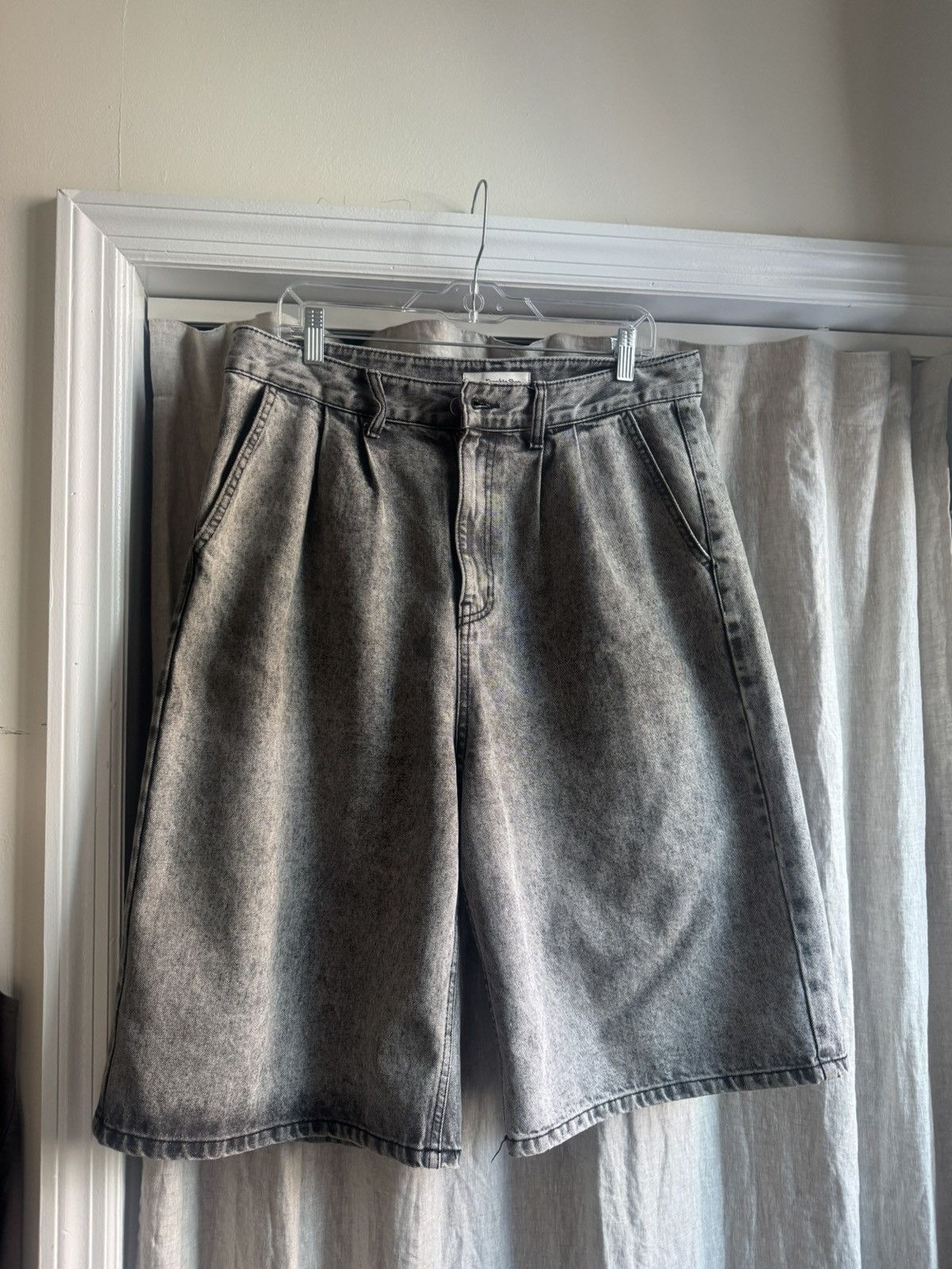 Other The Frankie Shop Bermuda Otto Shorts Size US 32 / EU 48 - 1 Thumbnail