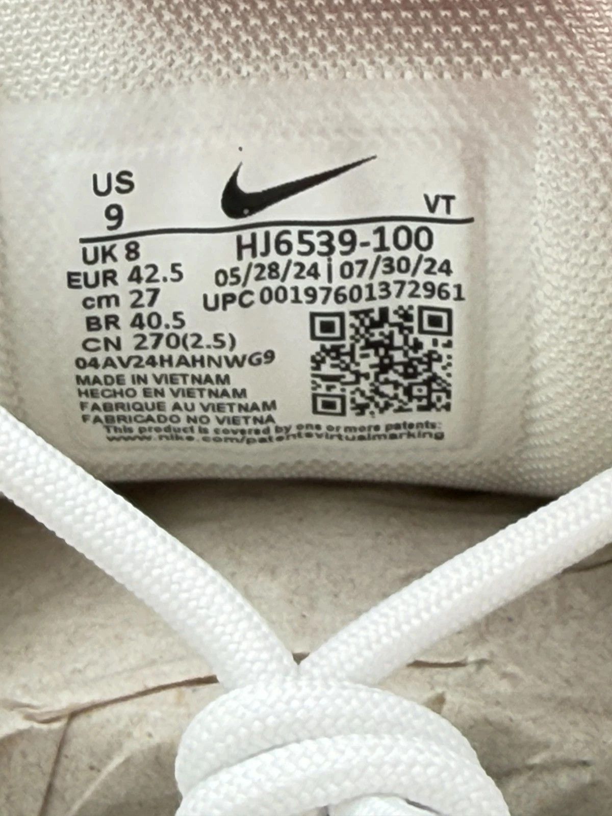 Comme des Garcons × Nike Comme des Garcons Nike Air Max TL 2.5 Summit White Size US 9 / EU 42 - 9 Thumbnail