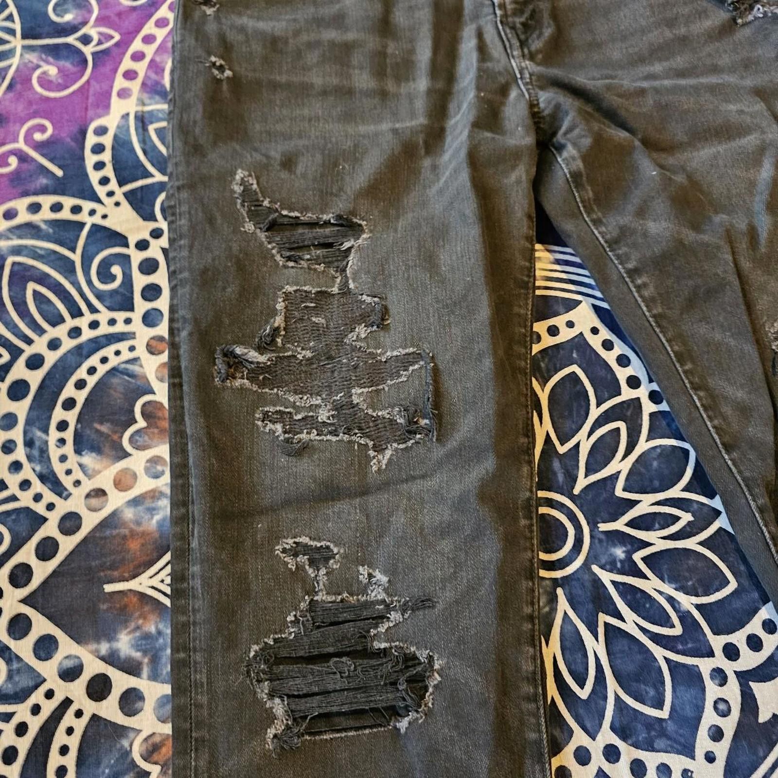 American Eagle Outfitters American Eagle Outfitters Men's Distressed Black Jeans Size US 32 / EU 48 - 5 Thumbnail