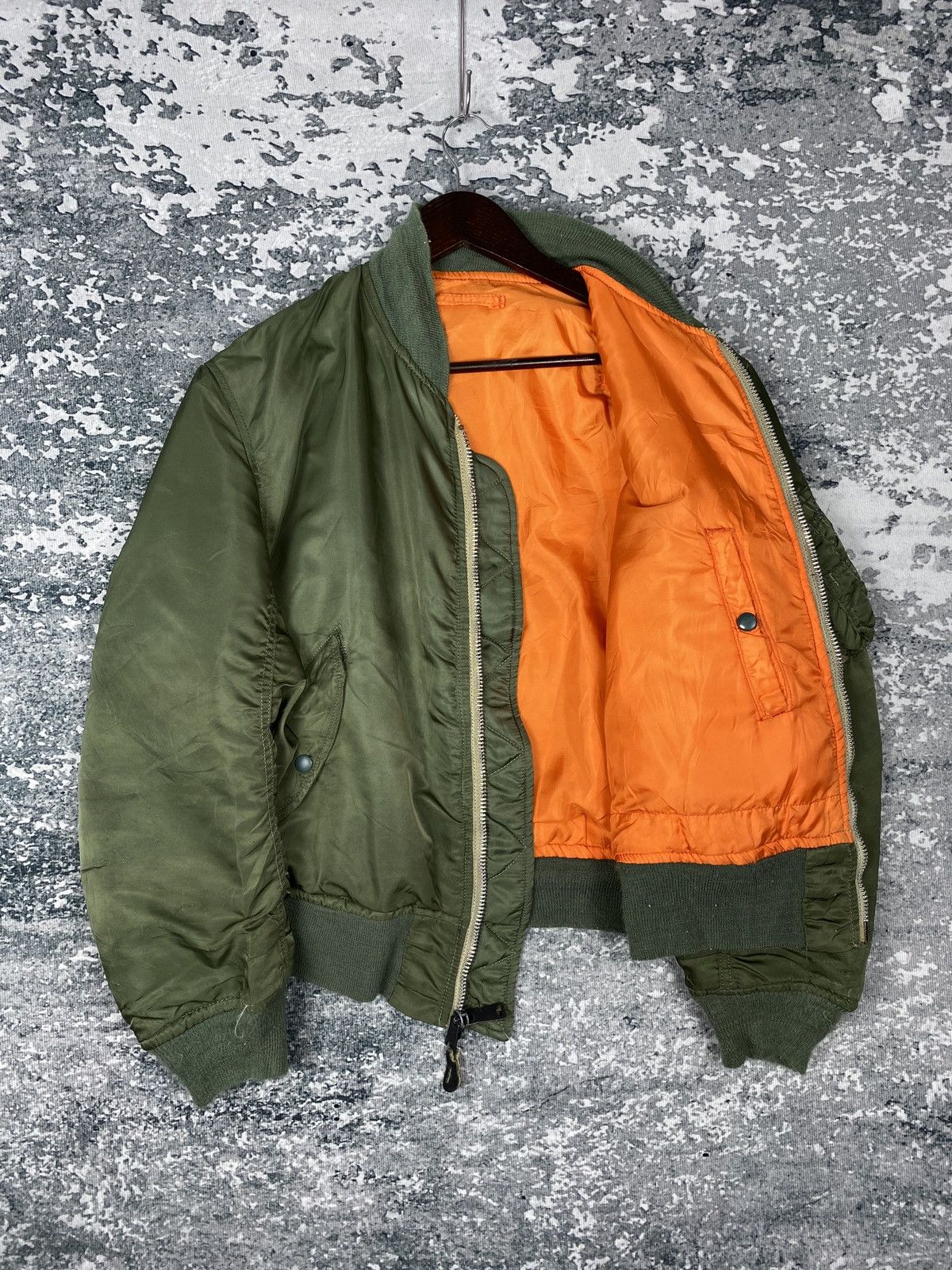 Alpha Industries Vintage Alpha Industries MA-1 Bombers Jacket Size US M / EU 48-50 / 2 - 9 Thumbnail
