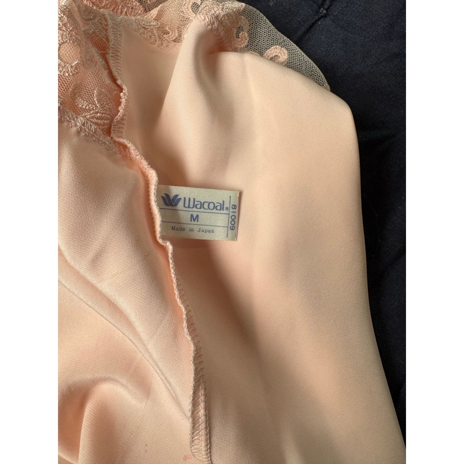 Vintage Vtg Wacoal Blush Pink Lace Camisole Japan Med Coquette Size M / US 6-8 / IT 42-44 - 8 Thumbnail