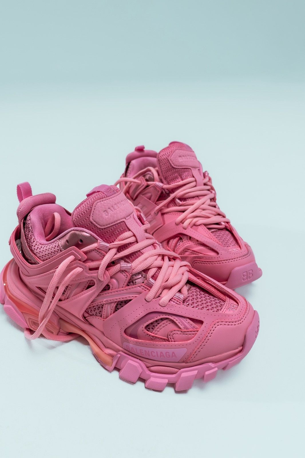 Balenciaga Balenciaga Track Pink Size 36 | Tried On Only | Italy Size US 6 / IT 36 - 1 Thumbnail
