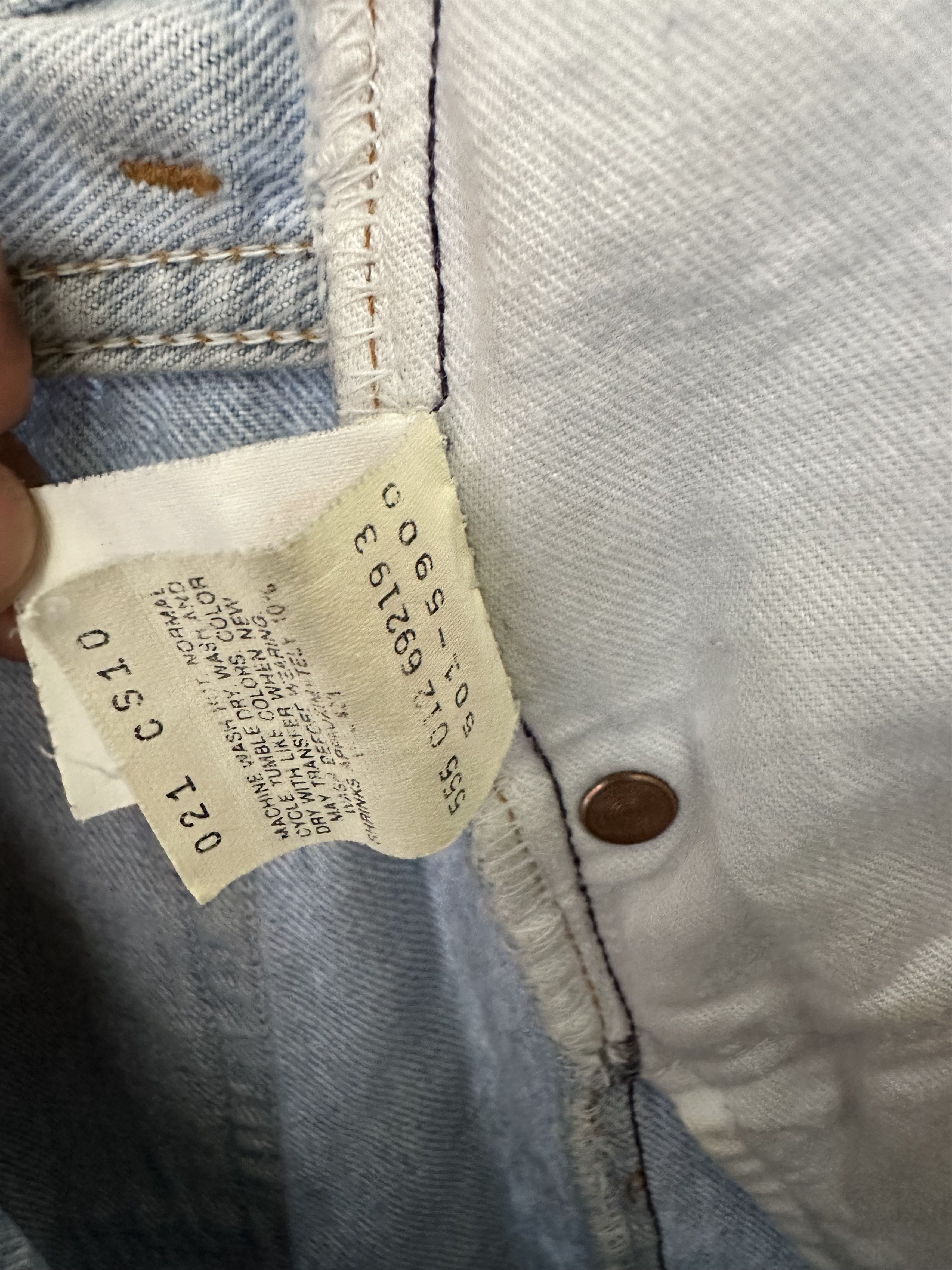 Levi's Vintage 1993 Levi's 501 Distressed Denim Jeans Size US 30 / EU 46 - 23 Thumbnail