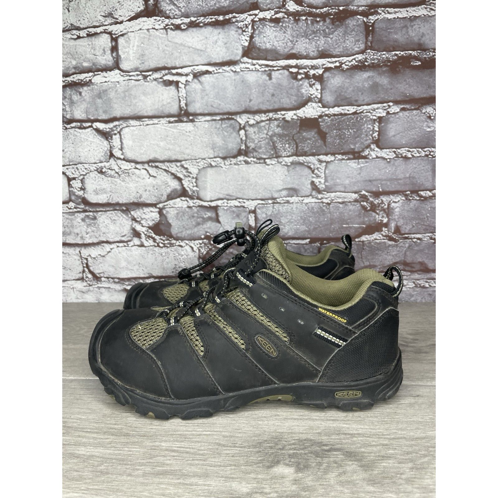 KEEN KEEN 1011760 Koven Olive Black Green Hiking Waterproof Shoes Size US 6 / IT 36 - 2 Thumbnail