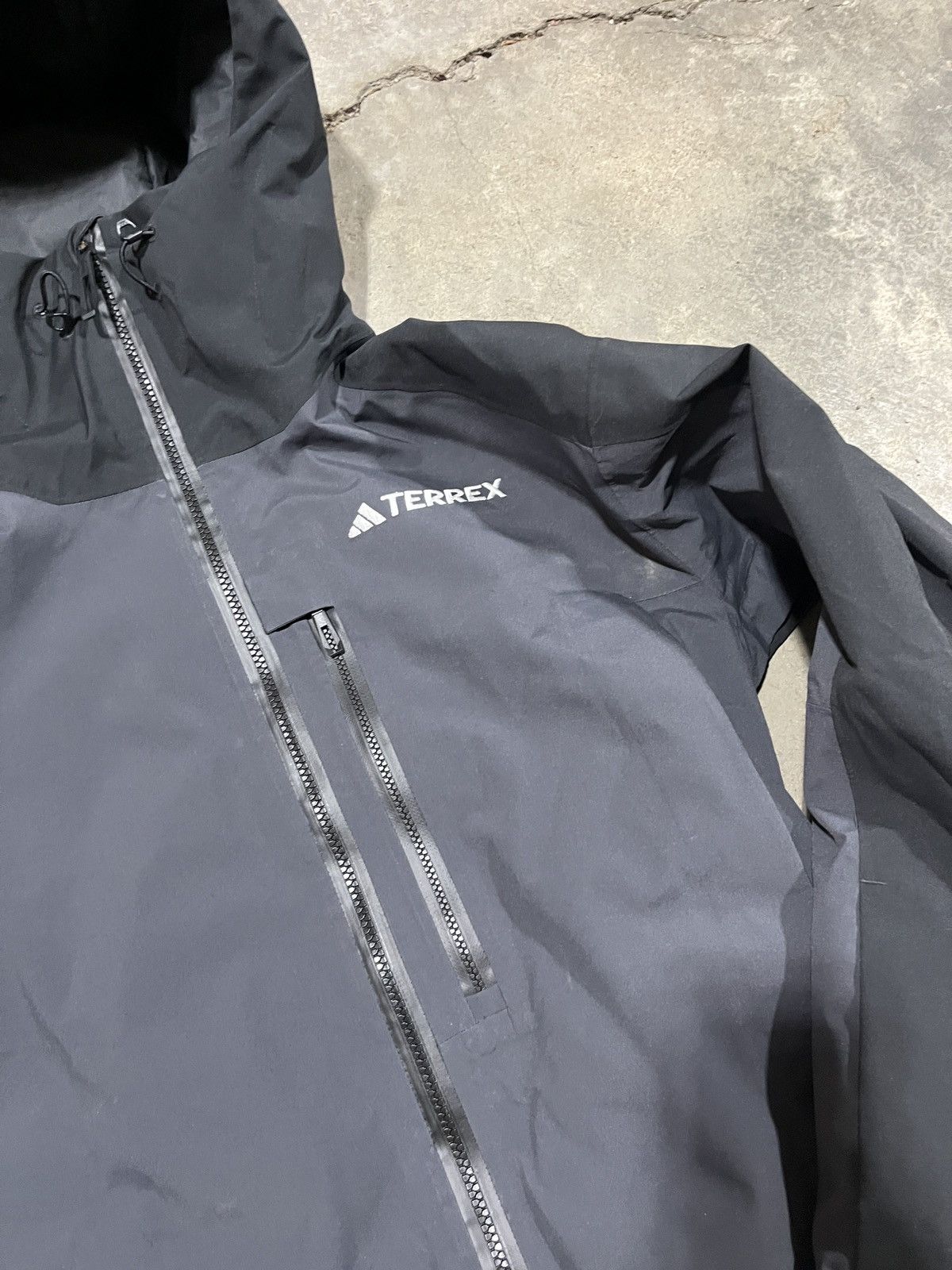 Adidas Adidas Black Terrrex Jacket Size US L / EU 52-54 / 3 - 2 Thumbnail