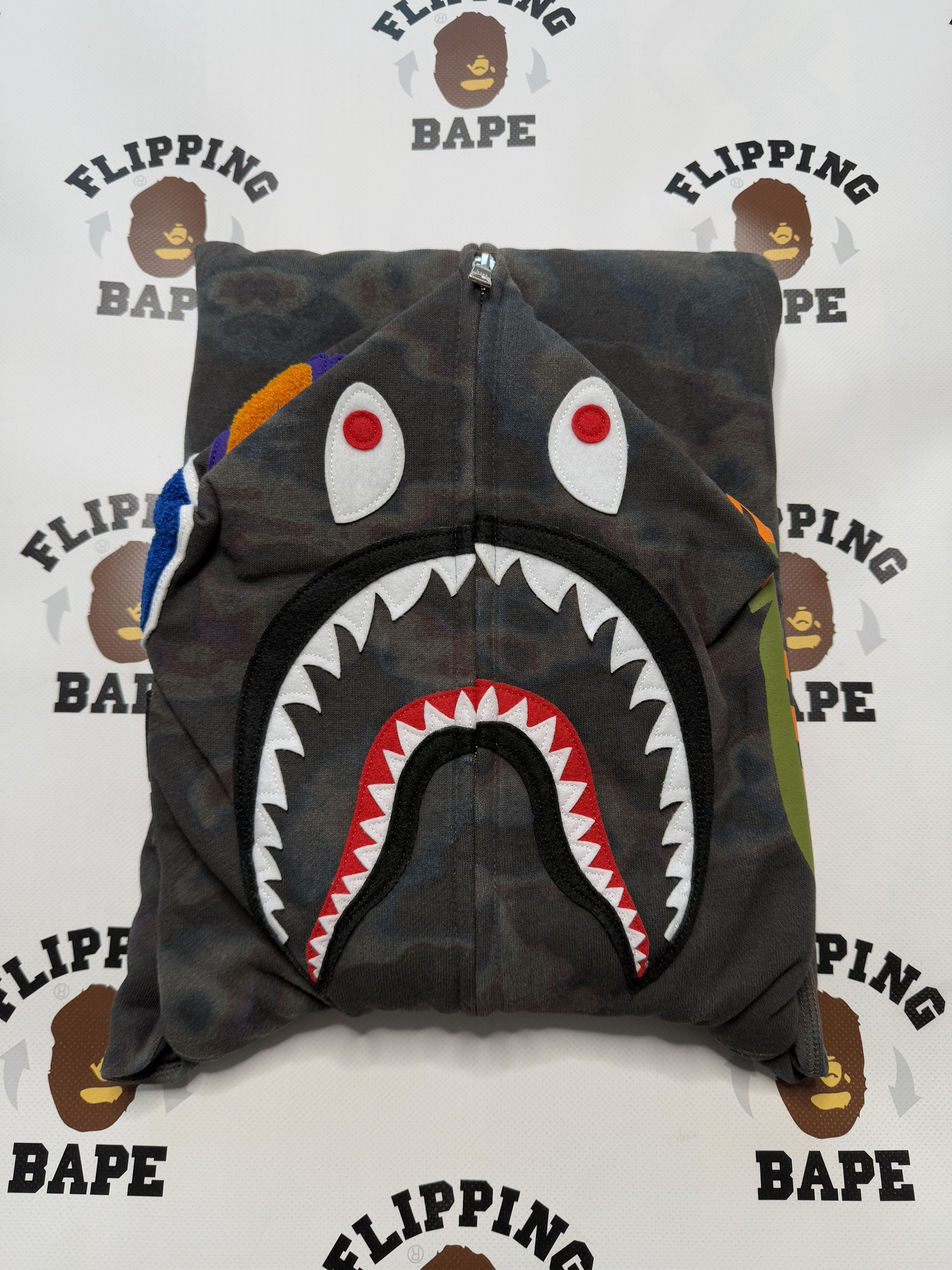Bape BAPE THERMOGRAPHY SHARK FULL ZIP HOODIE Size US XXL / EU 58 / 5 - 19 Thumbnail