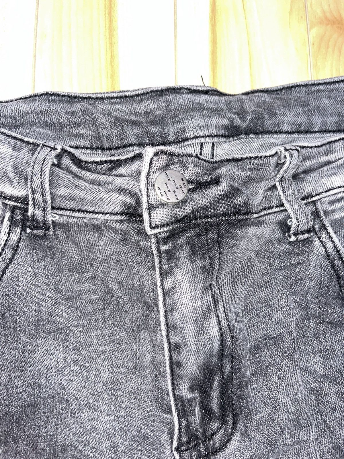 Shein Mens ripped skinny jeans in size 33x33 Size US 33 - 6 Thumbnail