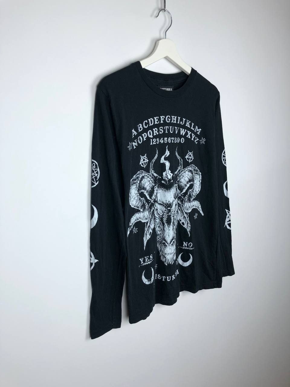 Disturbia DISTURBIA Satan Pentagram Black Longsleeve size S Size US S / EU 44-46 / 1 - 4 Thumbnail
