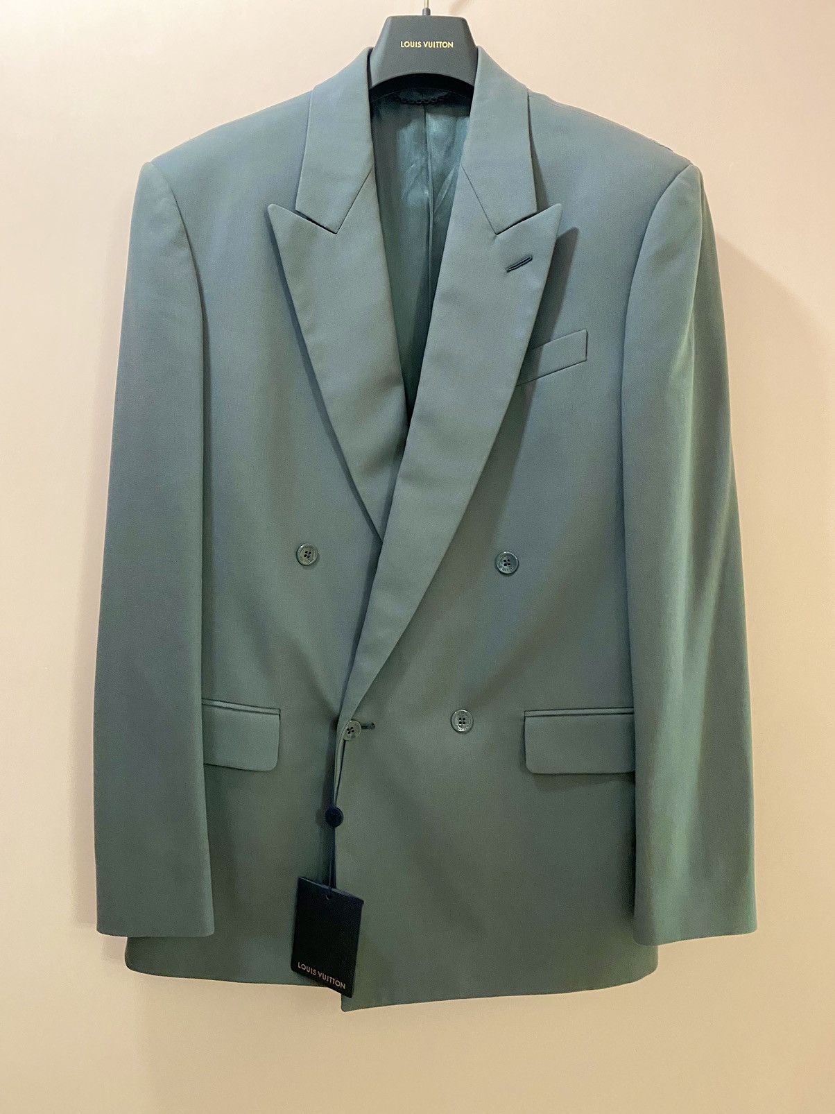 Louis Vuitton Louis Vuitton Notre Dame double breasted blazer jacket 48 Size 48R - 3 Thumbnail