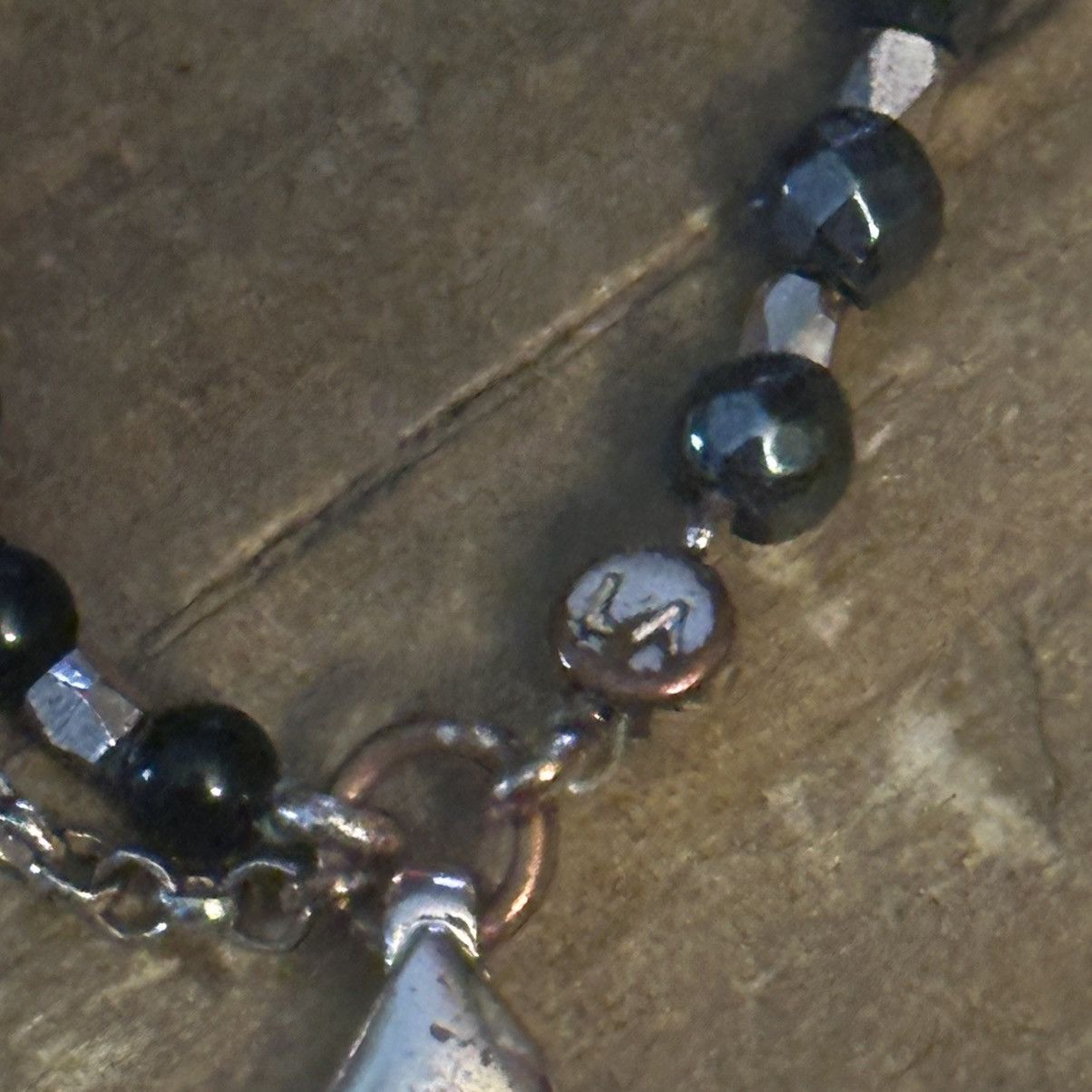 Other Multi strand gold tone black bead and arrow bracelet Size ONE SIZE - 3 Thumbnail