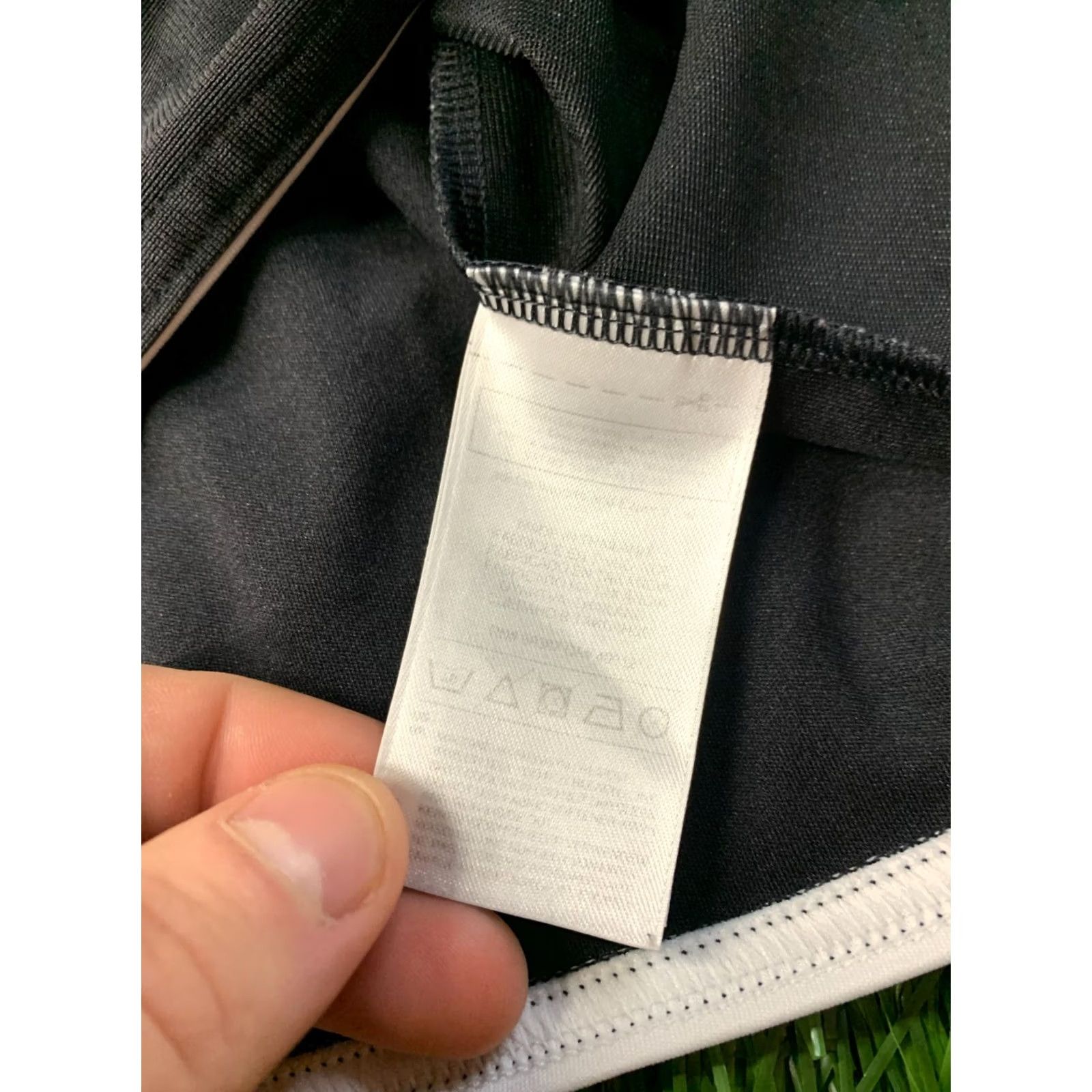 Adidas ADIDAS Performance T-Shirt Football Jersey M Black and White Mens 2011 Tabela Football Sleeve Short Vintage No Size US M / EU 48-50 / 2 - 7 Thumbnail