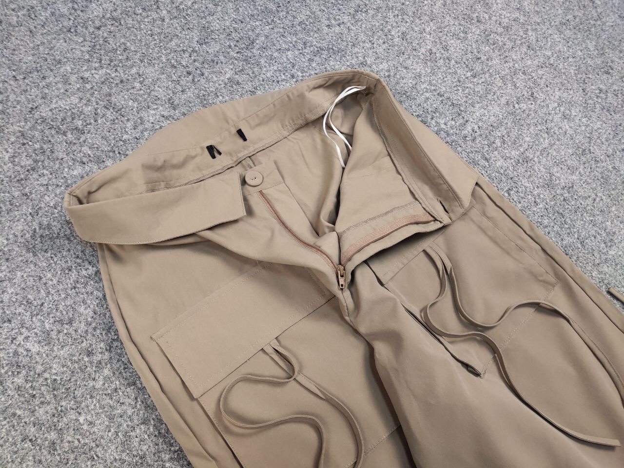 Japanese Brand Vintage 90's Japan Style Baggy Beige Womens Cargo Pants Size 28" / US 6 / IT 42 - 12 Thumbnail