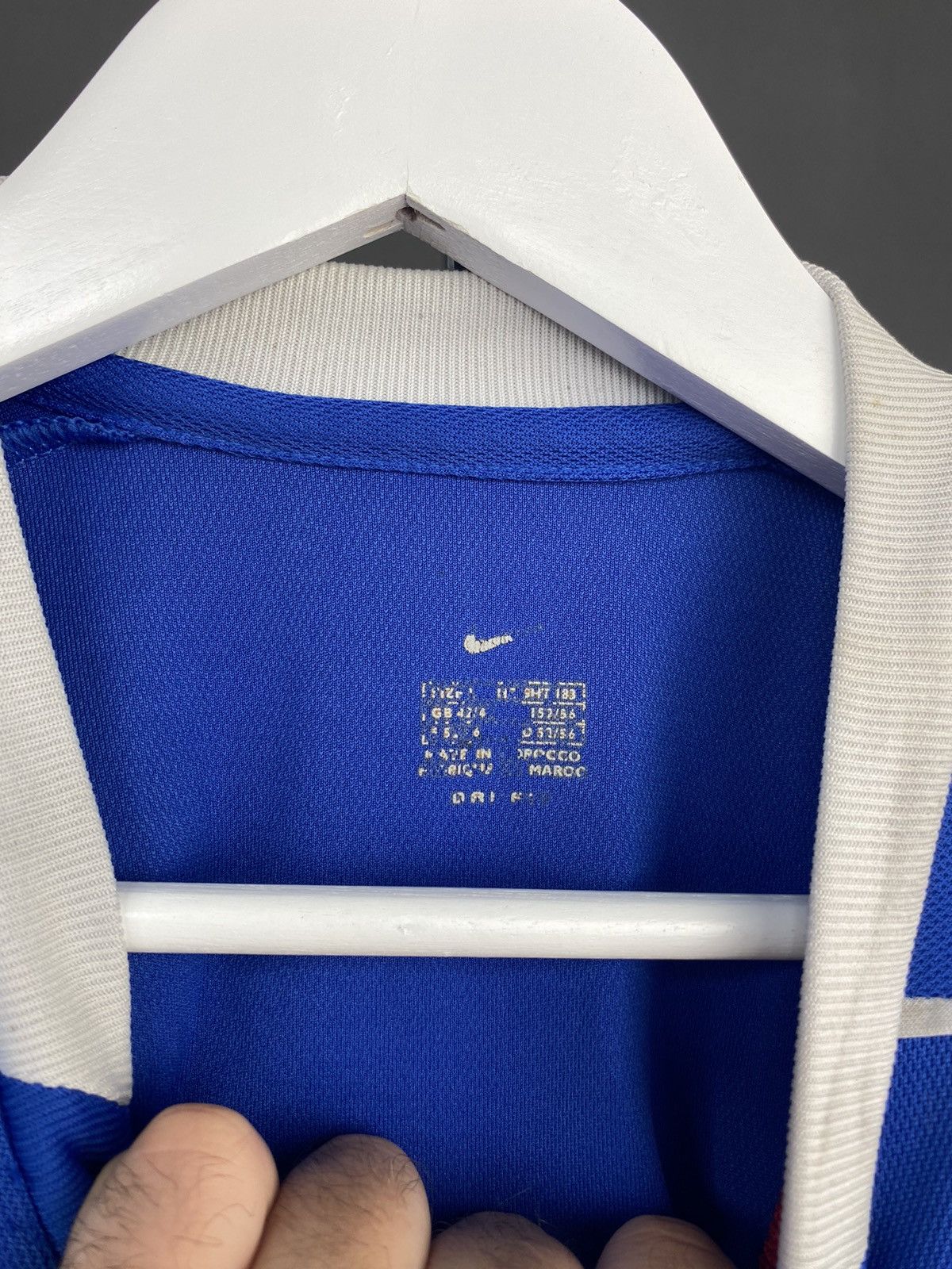Nike 2001/02 NIKE RANGERS #9 MILLER SOCCER FOOTBALL JERSEY SHIRT Size US L / EU 52-54 / 3 - 12 Thumbnail