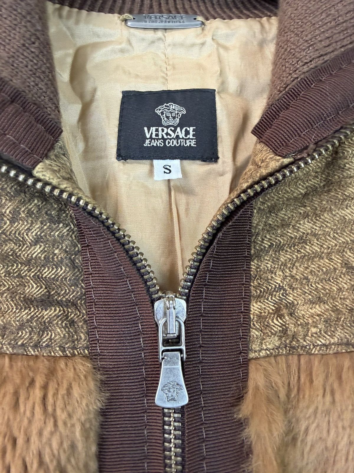 Versace Jeans Couture ARCHIVE Versace Jeans Couture Rabbit Fur Jacket ITTIERRE Size S / US 4 / IT 40 - 9 Thumbnail