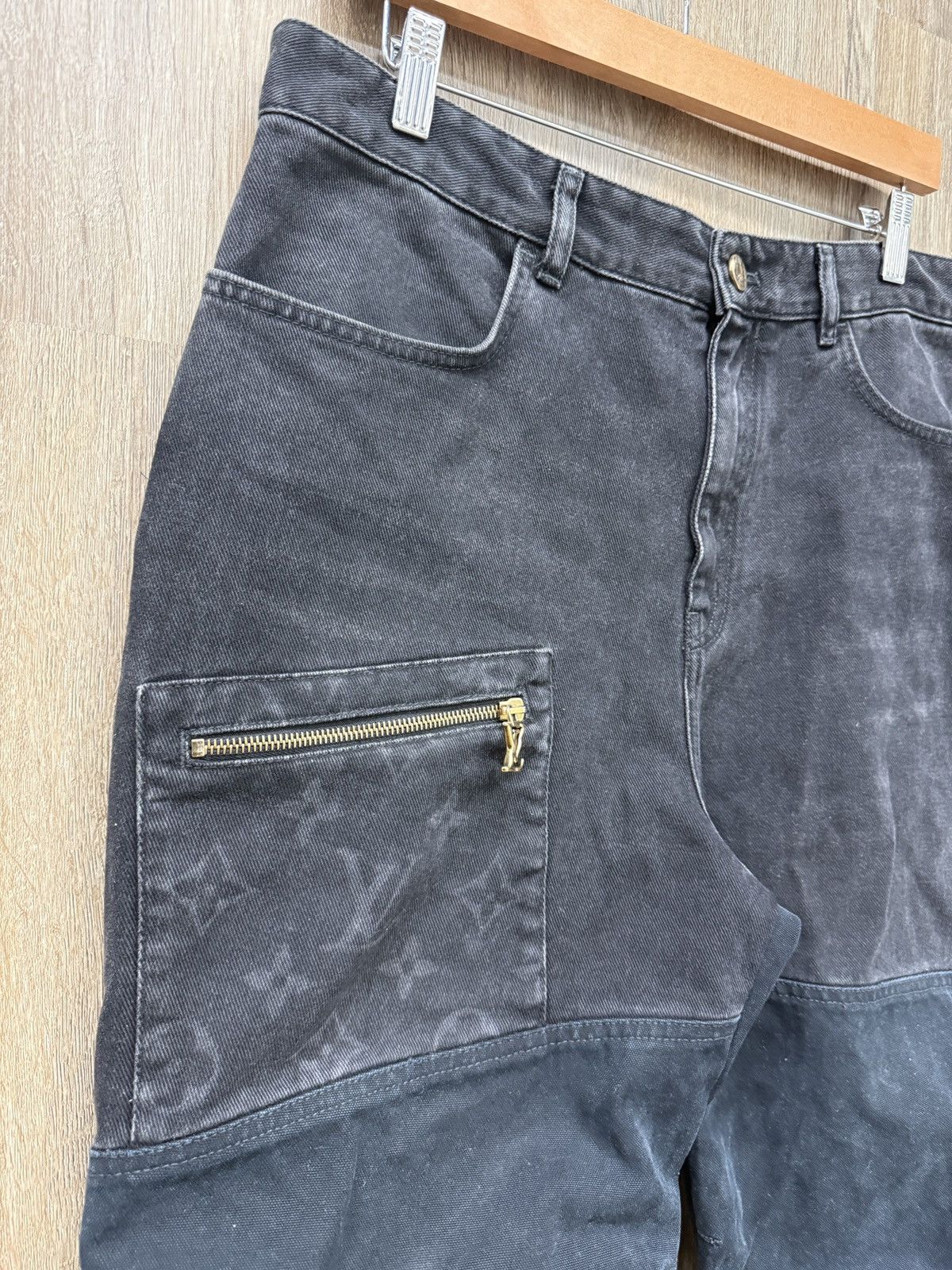 Louis Vuitton Louis Vuttion Black Monogram Denim Carpenters Size US 32 / EU 48 - 4 Thumbnail