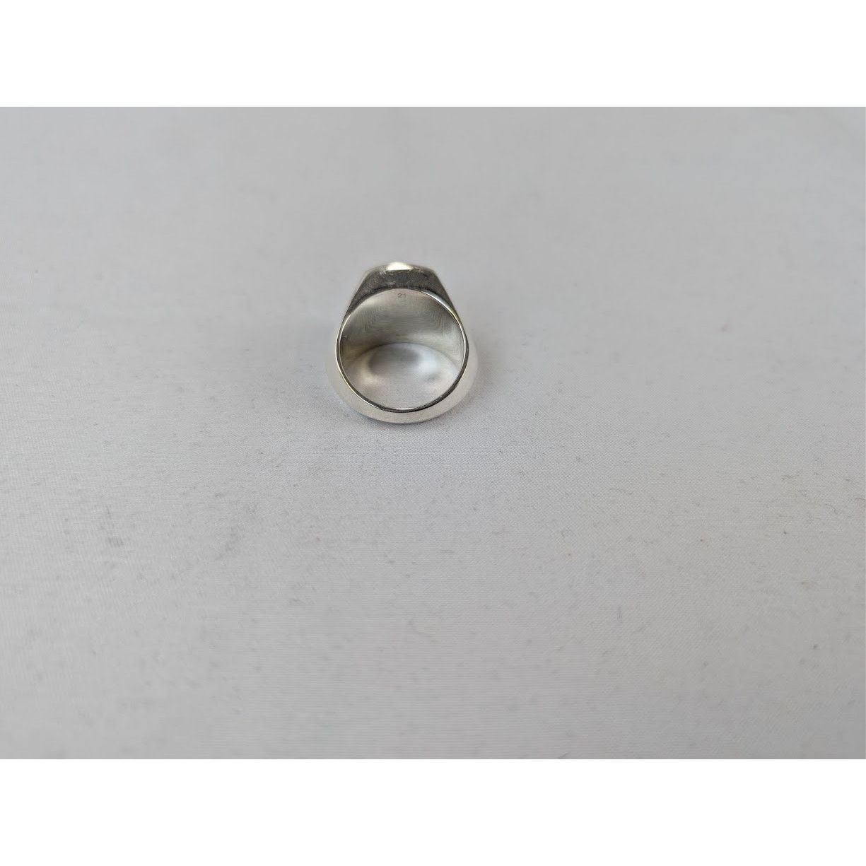 Gucci o1rshd1 Size: 21 / Trademark Ring in Silver Size ONE SIZE - 6 Thumbnail