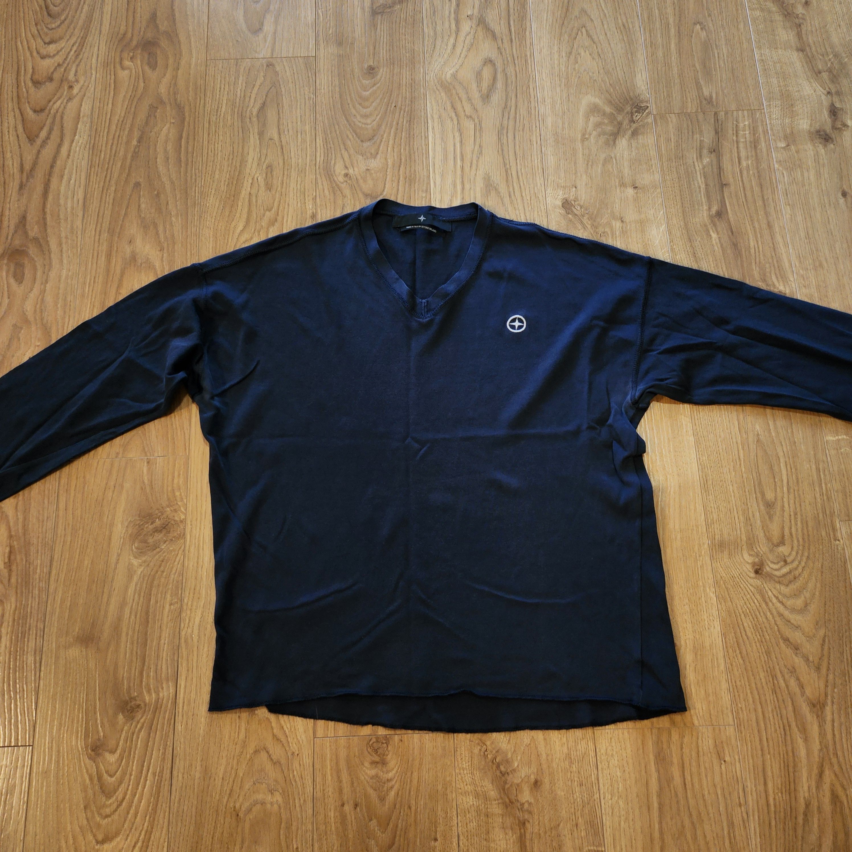 Stone Island × Vintage Stone Island Embroidery V-Neck Size US L / EU 52-54 / 3 - 6 Thumbnail