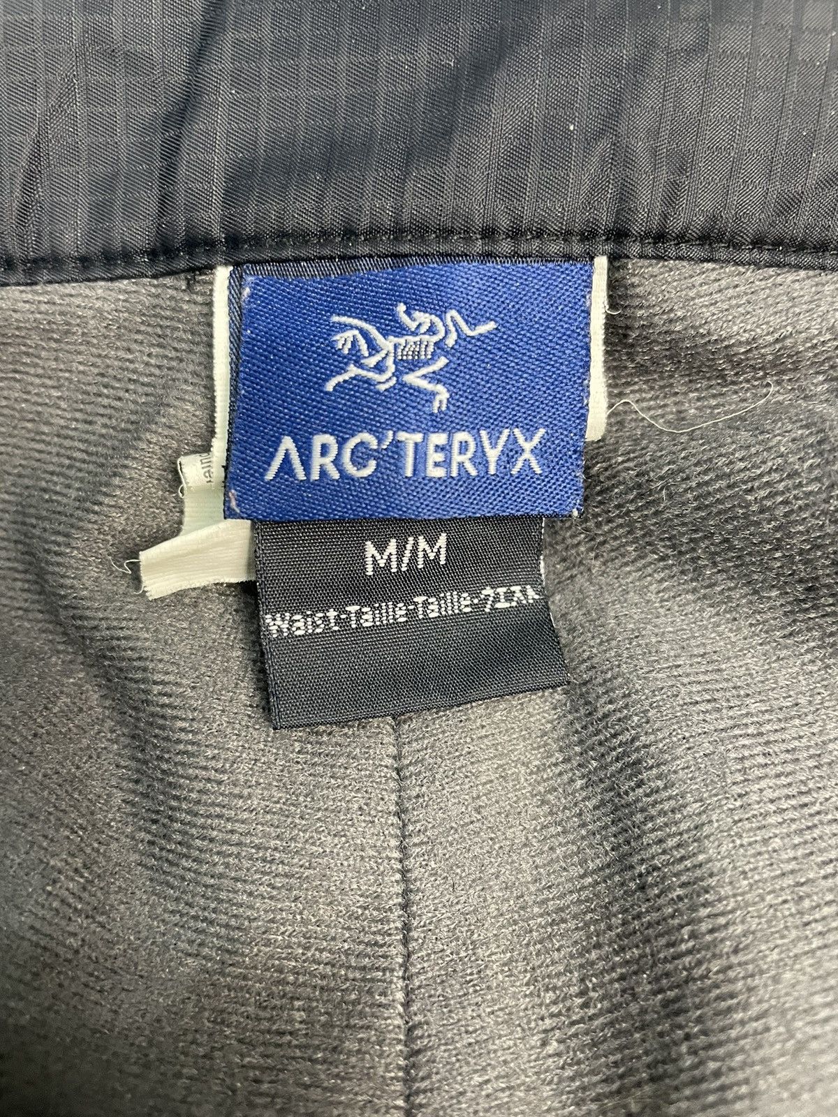 Arc'teryx × Goretex × Vintage Vintage Arcteryx Nylon Hiking Pants Size US 32 / EU 48 - 4 Thumbnail