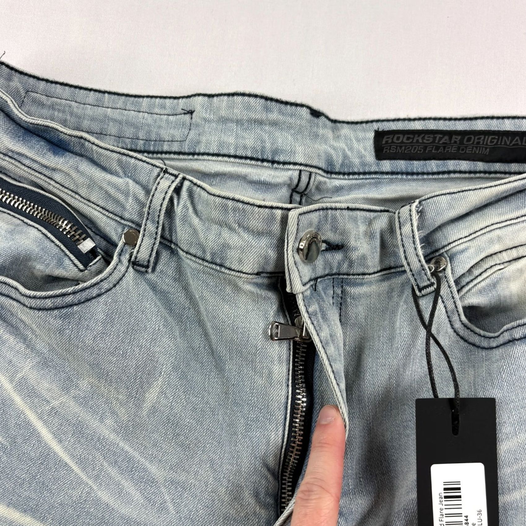 Vintage Rockstar Jeans Men 36x36 Blue Denim Slim Flared Grunge Rock Pattern Regular Inseam 36 NEW Size US 36 / EU 52 - 4 Thumbnail