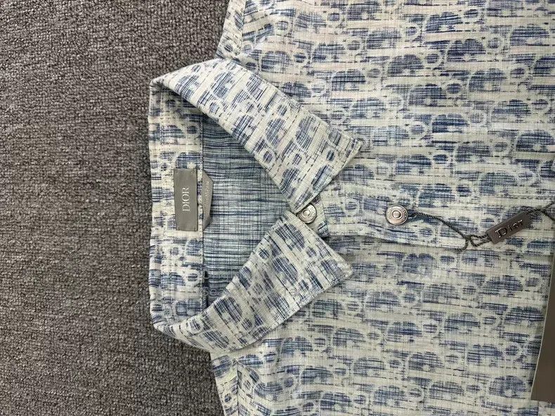 Dior Dior White and blue full-print shirt Size US XS / EU 42 / 0 - 7 Thumbnail