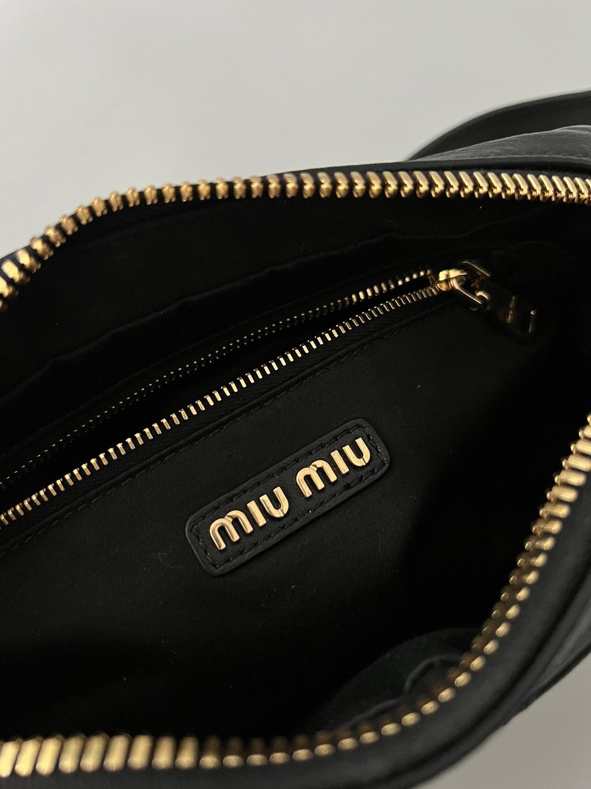 Miu Miu Miu Miu Shoulder Bag Size ONE SIZE - 17 Thumbnail