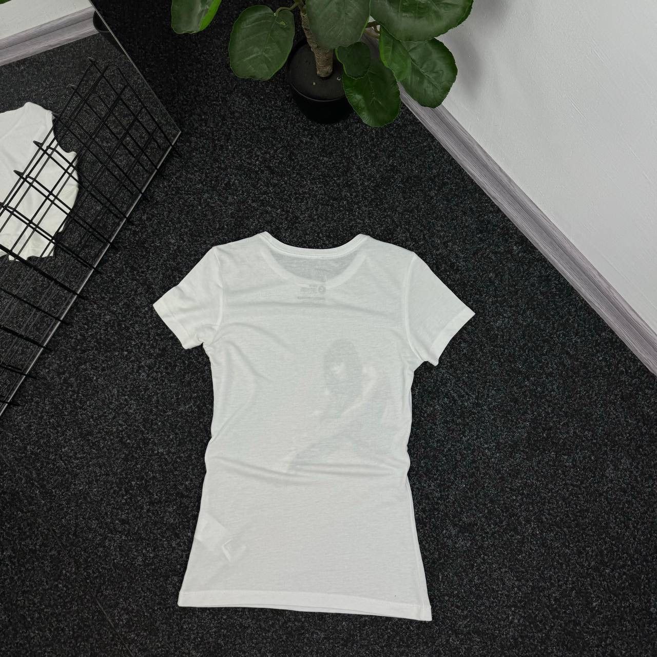 Nike Nike women vintage t-shirt big print logo sportswear style Size S / US 4 / IT 40 - 6 Thumbnail
