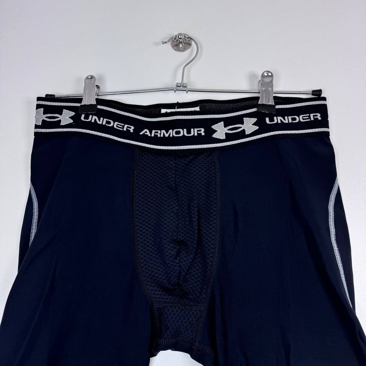 Under Armour Under Armour Compression Shorts Black Athletic Mens Size M Size US 36 / EU 52 - 2 Thumbnail