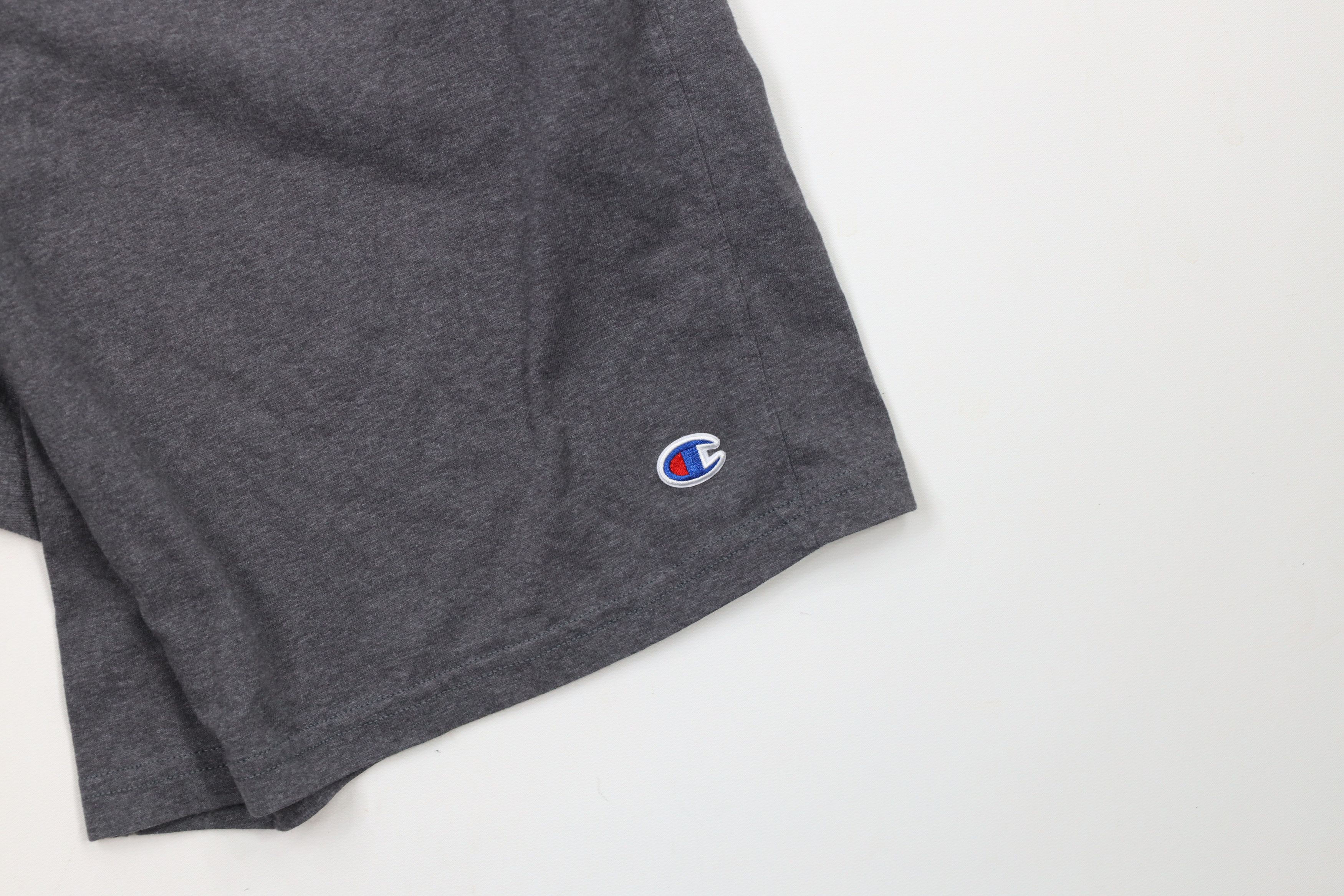Champion × Vintage Vintage Champion Logo Above Knee Cotton Dad Shorts Gray Size US 36 / EU 52 - 5 Thumbnail