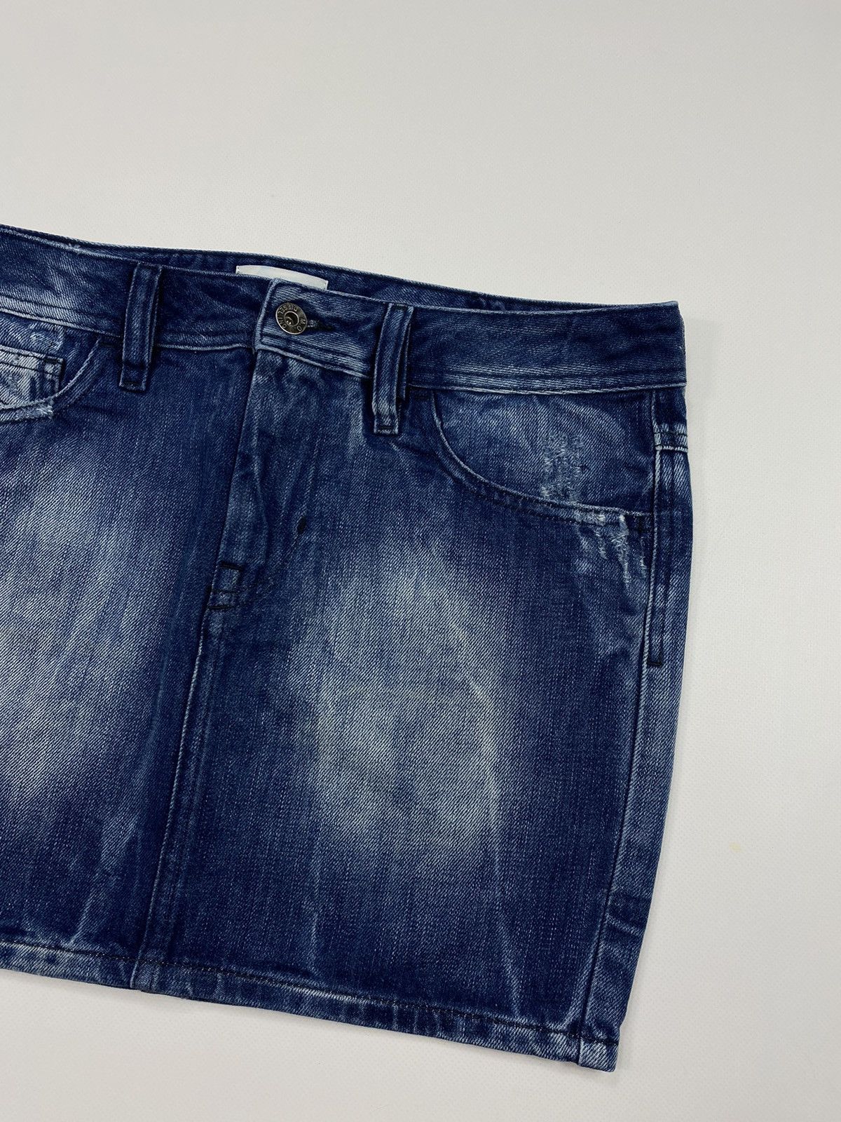 Diesel 🔥LASTDROP🔥 Y2K Diesel Washed Denim Jeans Sequined Mini Skirt Size 30" / US 8 / IT 44 - 5 Thumbnail