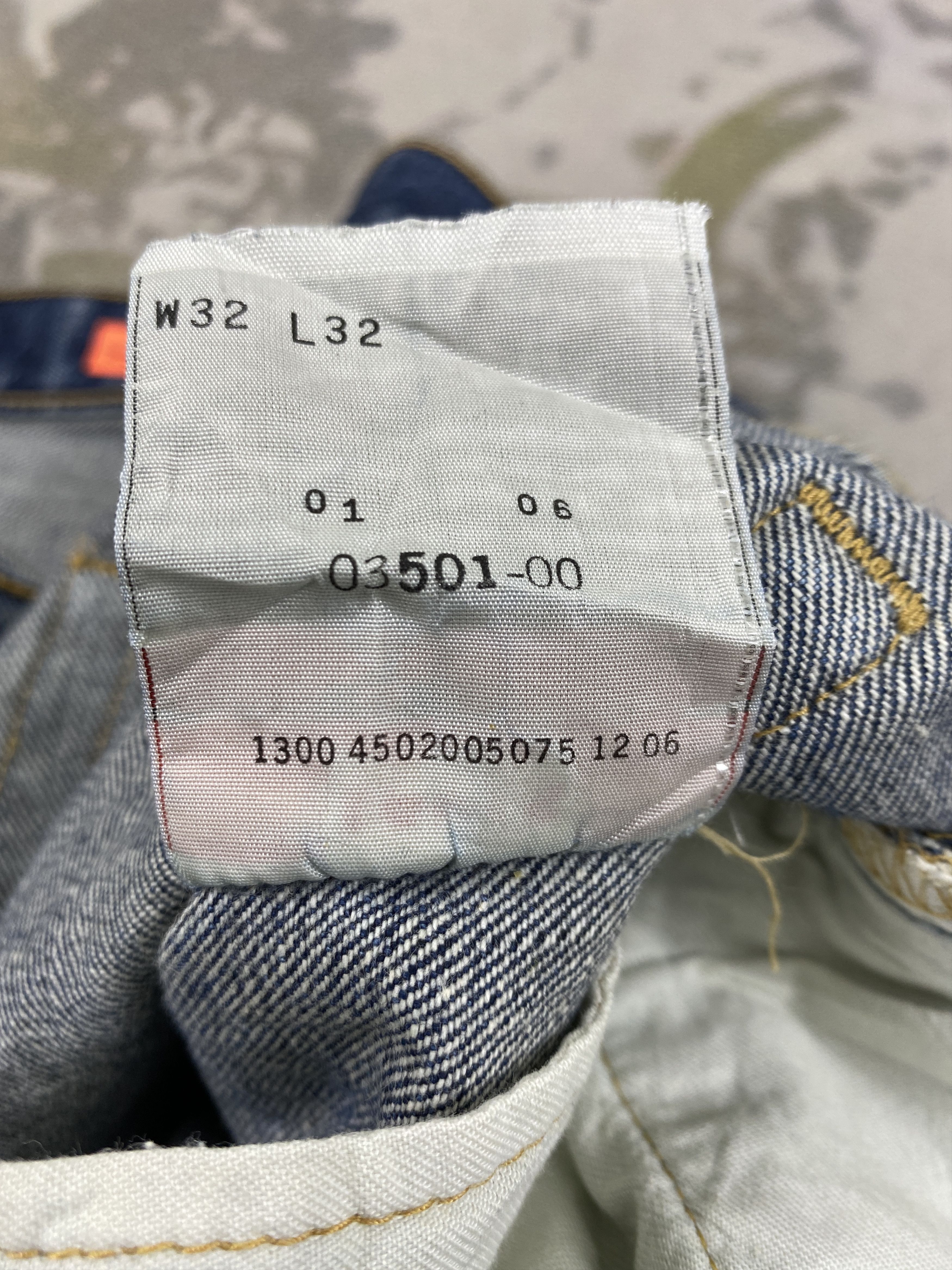 Levi's Vintage Levi's 501 Distressed Jeans 33x29.5 Denim - JN3870 Size US 33 - 10 Thumbnail