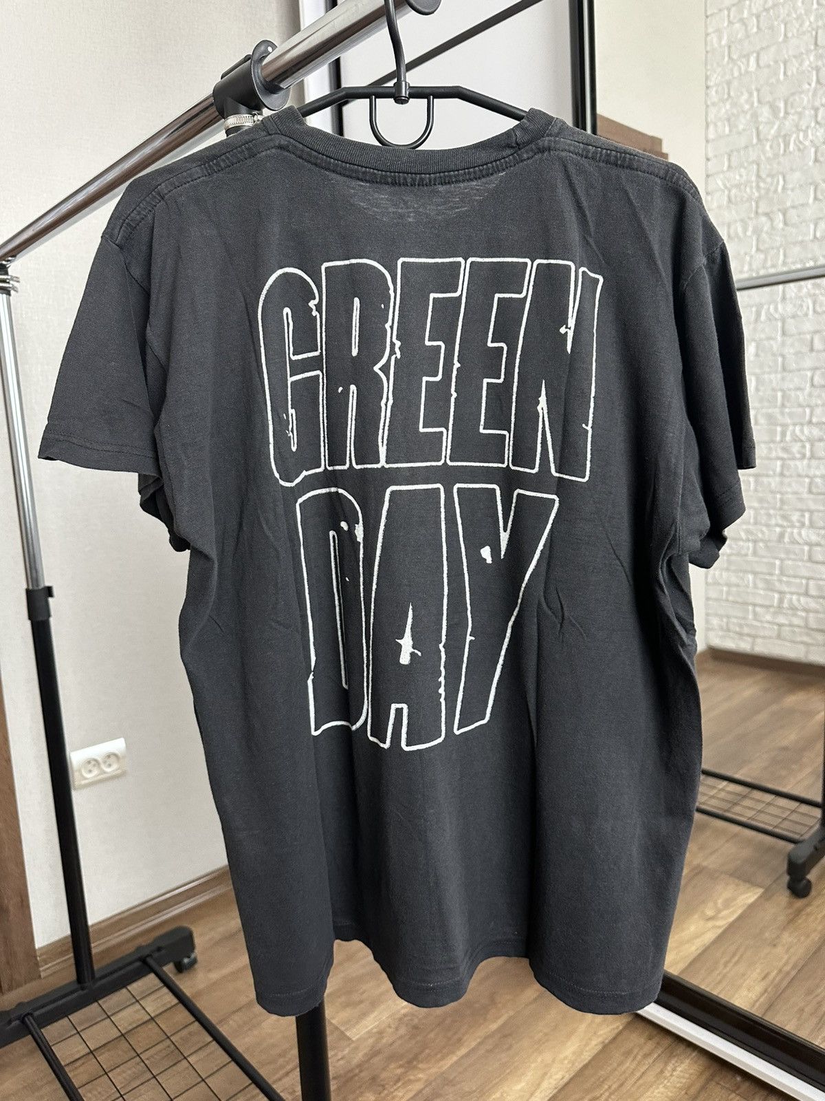 Band Tees 2005 Green Day Vintage Big Logo T-Shirt Tee Band Rock Size US M / EU 48-50 / 2 - 8 Thumbnail