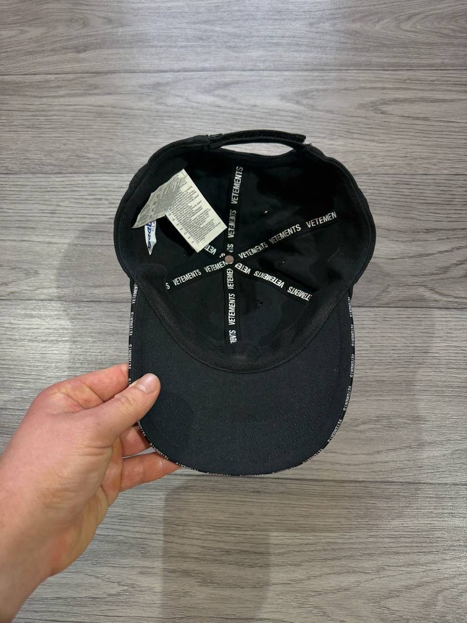 Reebok × Vetements Vetements Reebok Logo Embroidered Cotton Twill Baseball Cap Size ONE SIZE - 7 Thumbnail