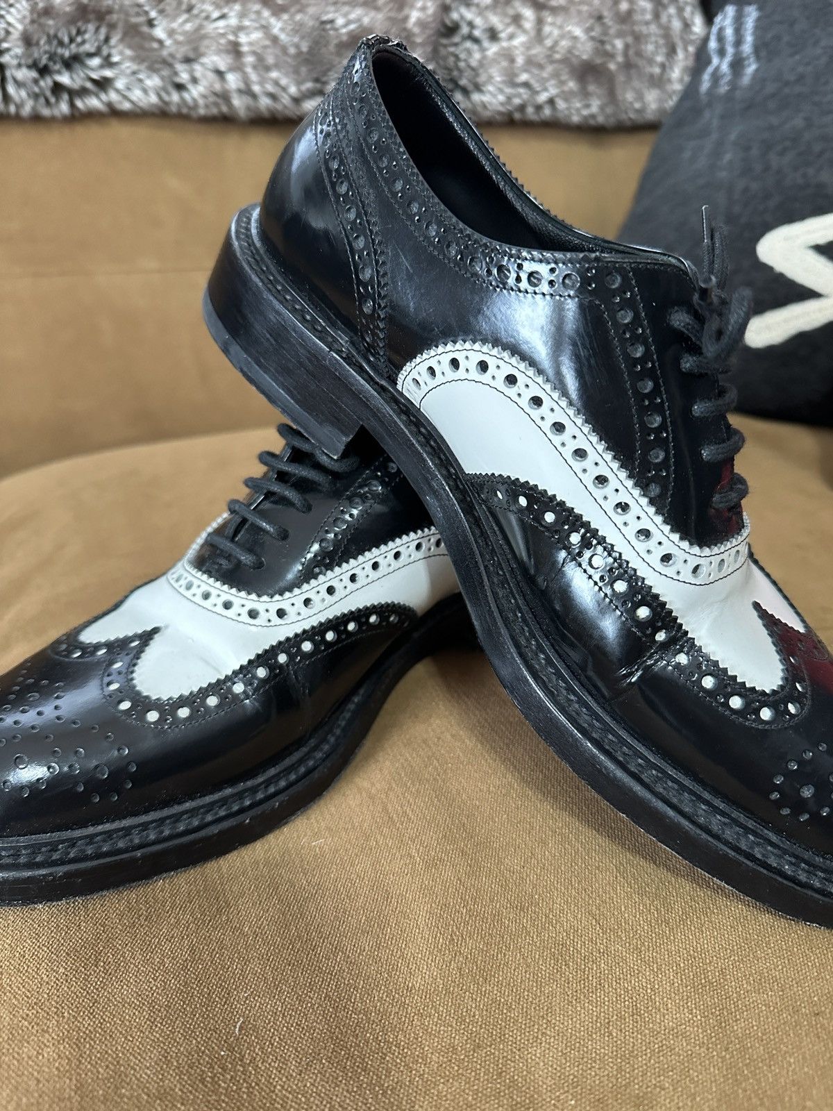 Saint Laurent Paris Black and White Wingtip Oxfords Size US 6.5 / EU 39-40 - 8 Thumbnail