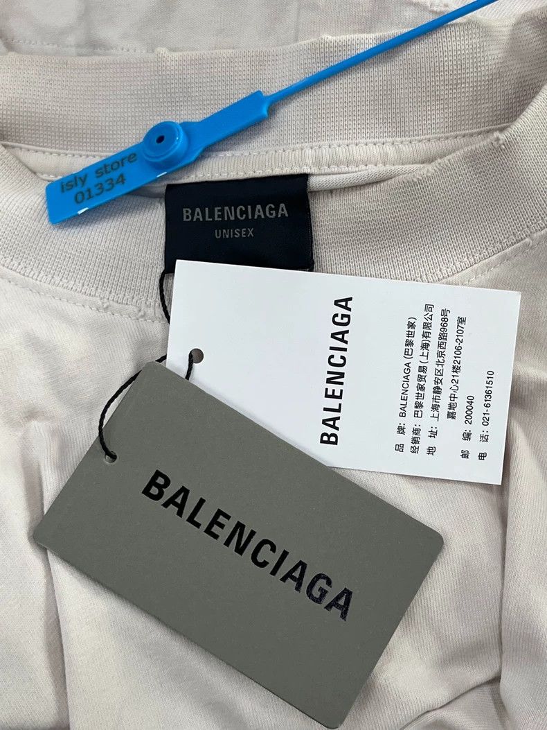 Balenciaga Balenciaga Letter Round Neck Faded Effect Straight Short S Size US S / EU 44-46 / 1 - 5 Thumbnail
