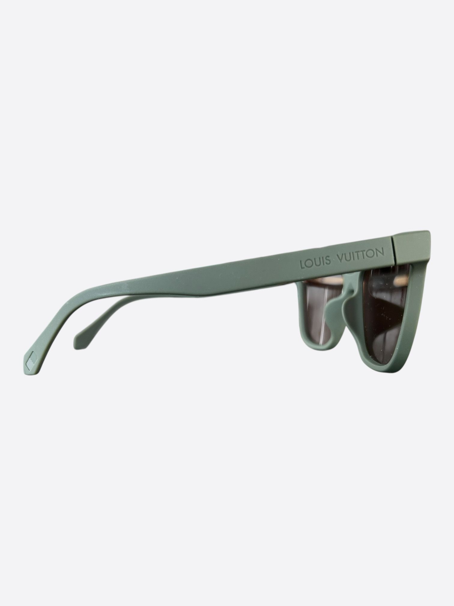Louis Vuitton Louis Vuitton Green Monogram Waimea Sunglasses Size ONE SIZE - 2 Thumbnail