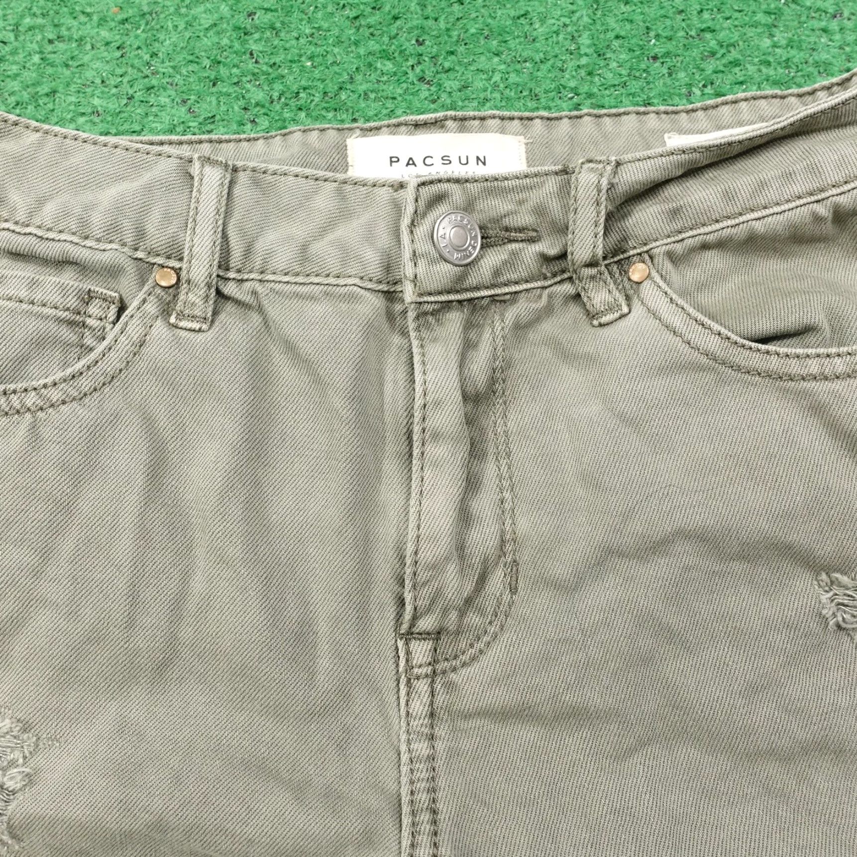 Pacsun VINTAGE PacSun High Rise Shorts Womens 25 Green Denim Raw Hem Casual Summer Distressed Size 42" / US 20 - 2 Thumbnail