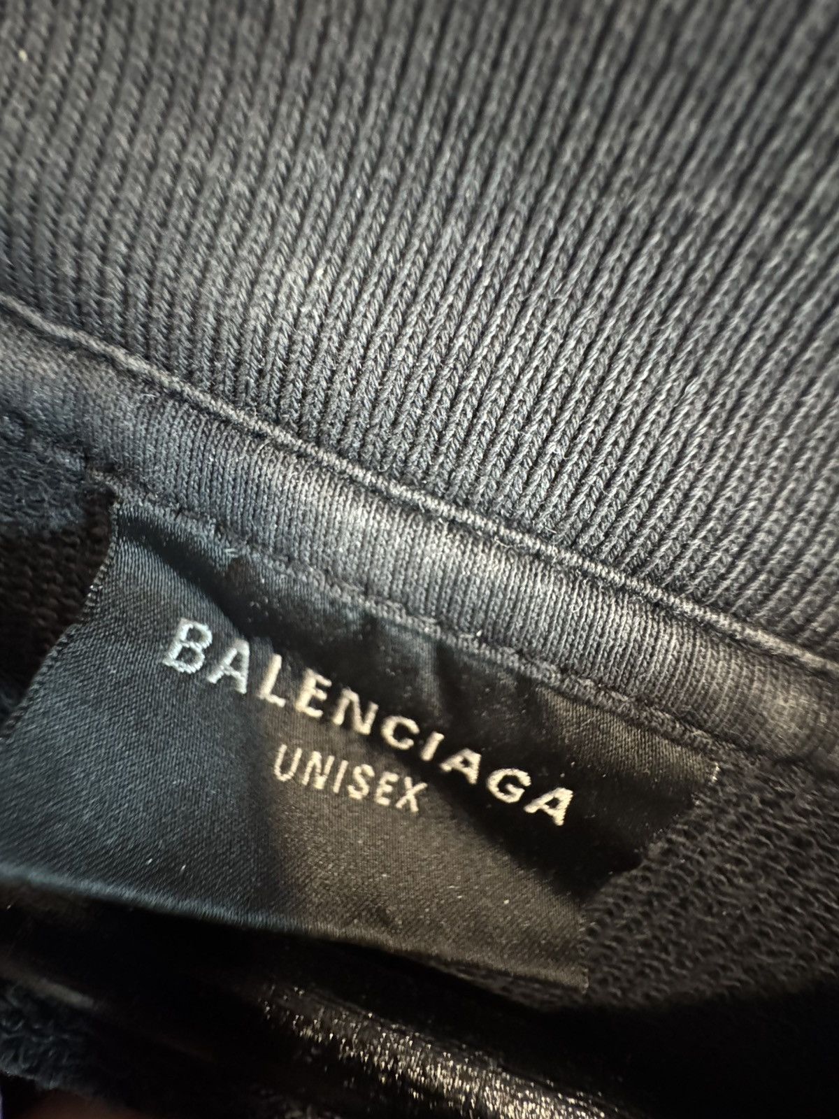 Balenciaga Pierced Neck Sweatshirt Size US L / EU 52-54 / 3 - 4 Thumbnail