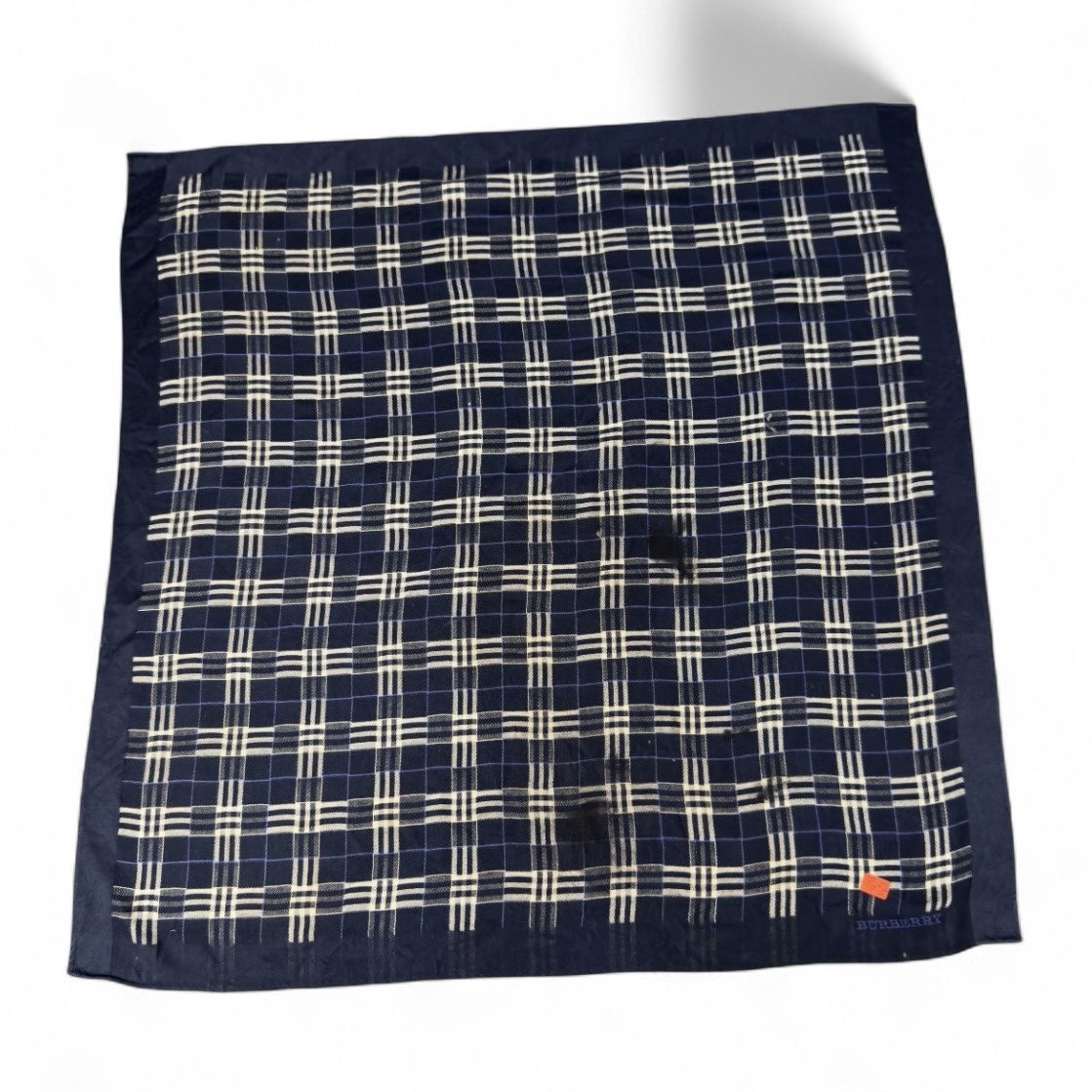 Burberry 🔥Handkerchief | Neckerchief | Bandana | Pocket-square | Size ONE SIZE - 3 Thumbnail