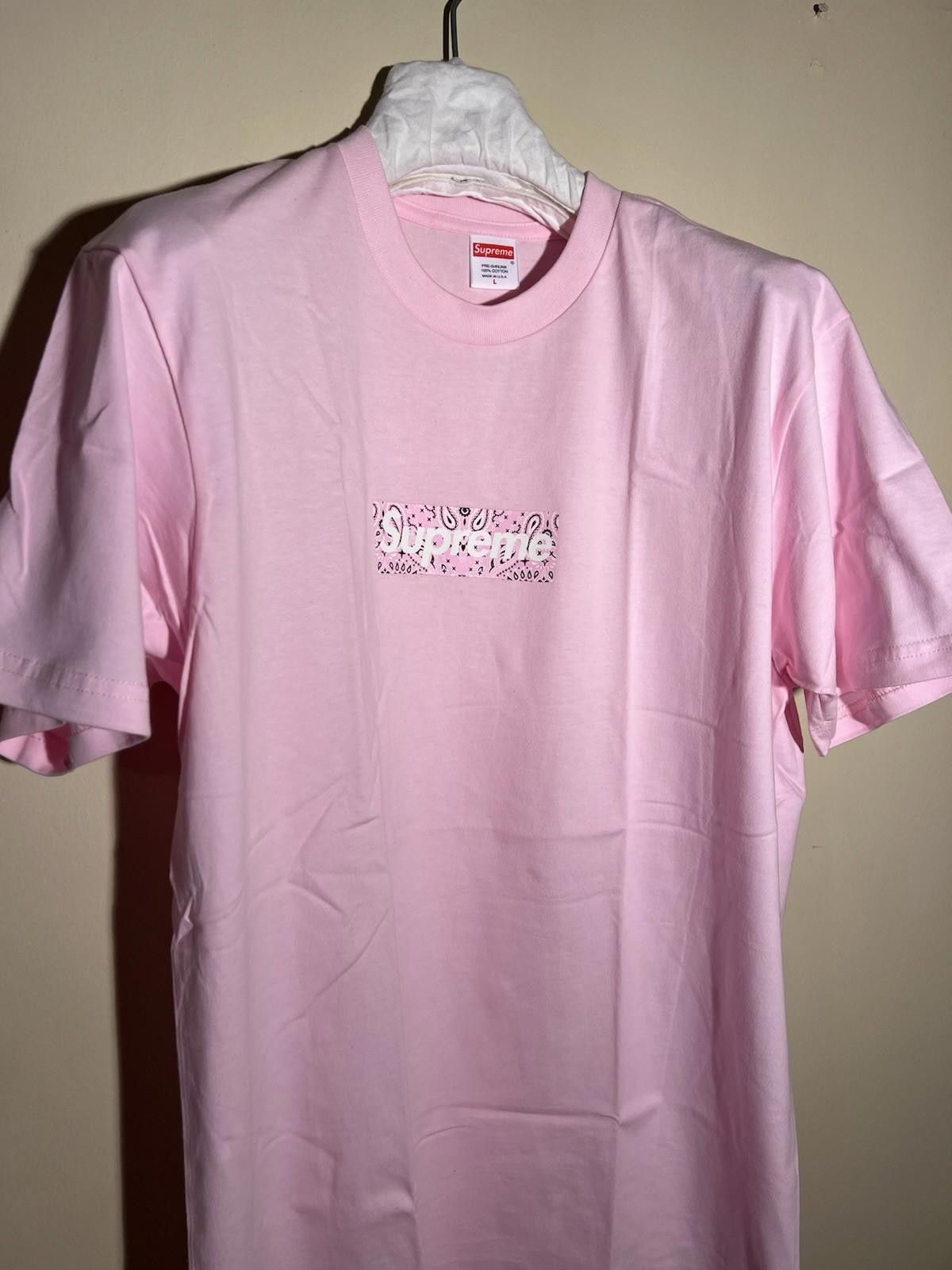 Supreme FW19 Supreme Bandana Box Logo Tee Pink L 2019 Size US L / EU 52-54 / 3 - 4 Thumbnail