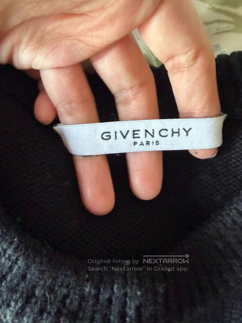 Givenchy Givenchy Men's Sweater Size US M / EU 48-50 / 2 - 3 Thumbnail