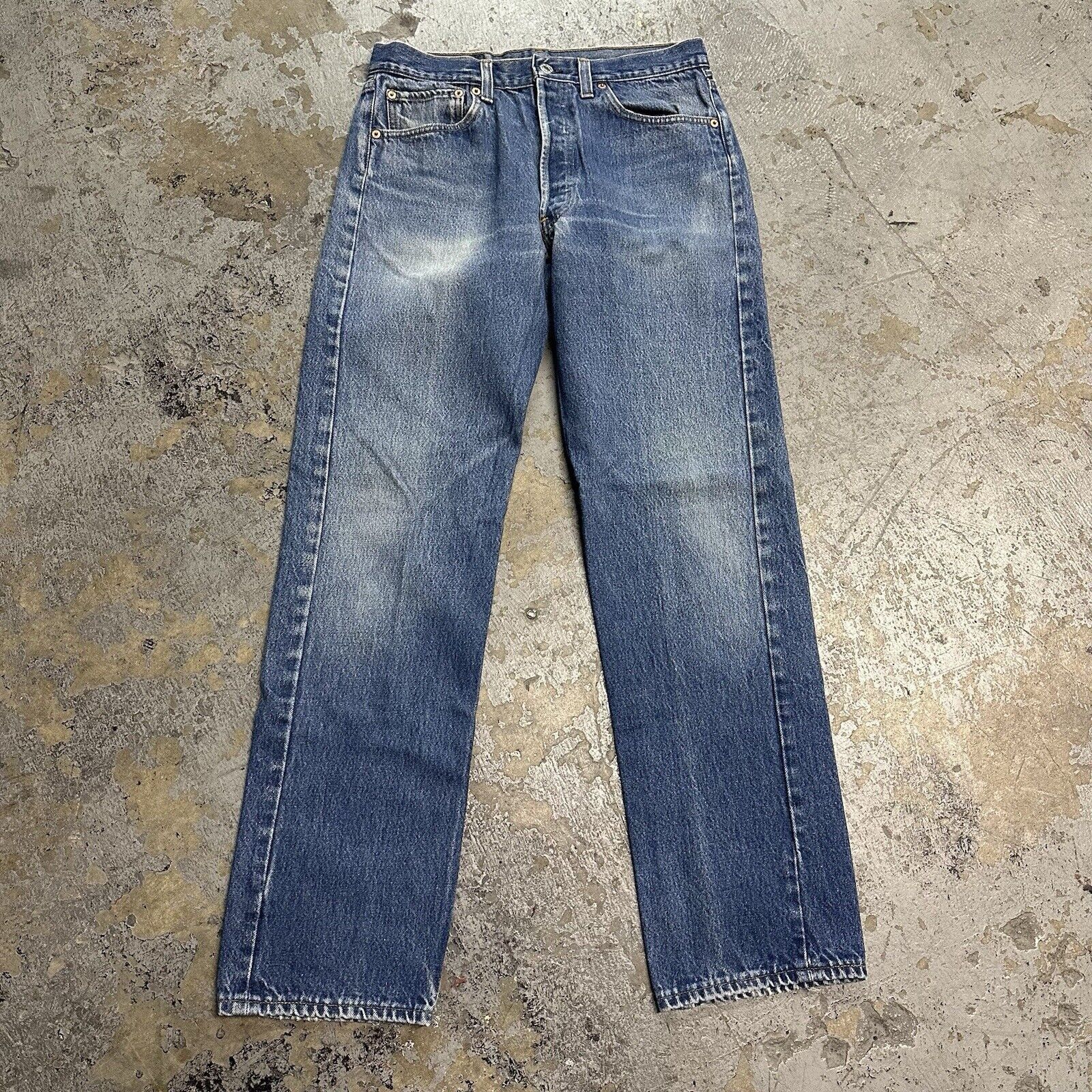 Levi's × Vintage Vintage 90s Levi’s 501 Straight Faded Blue Denim Jeans 33x32 Size US 33 - 1 Thumbnail