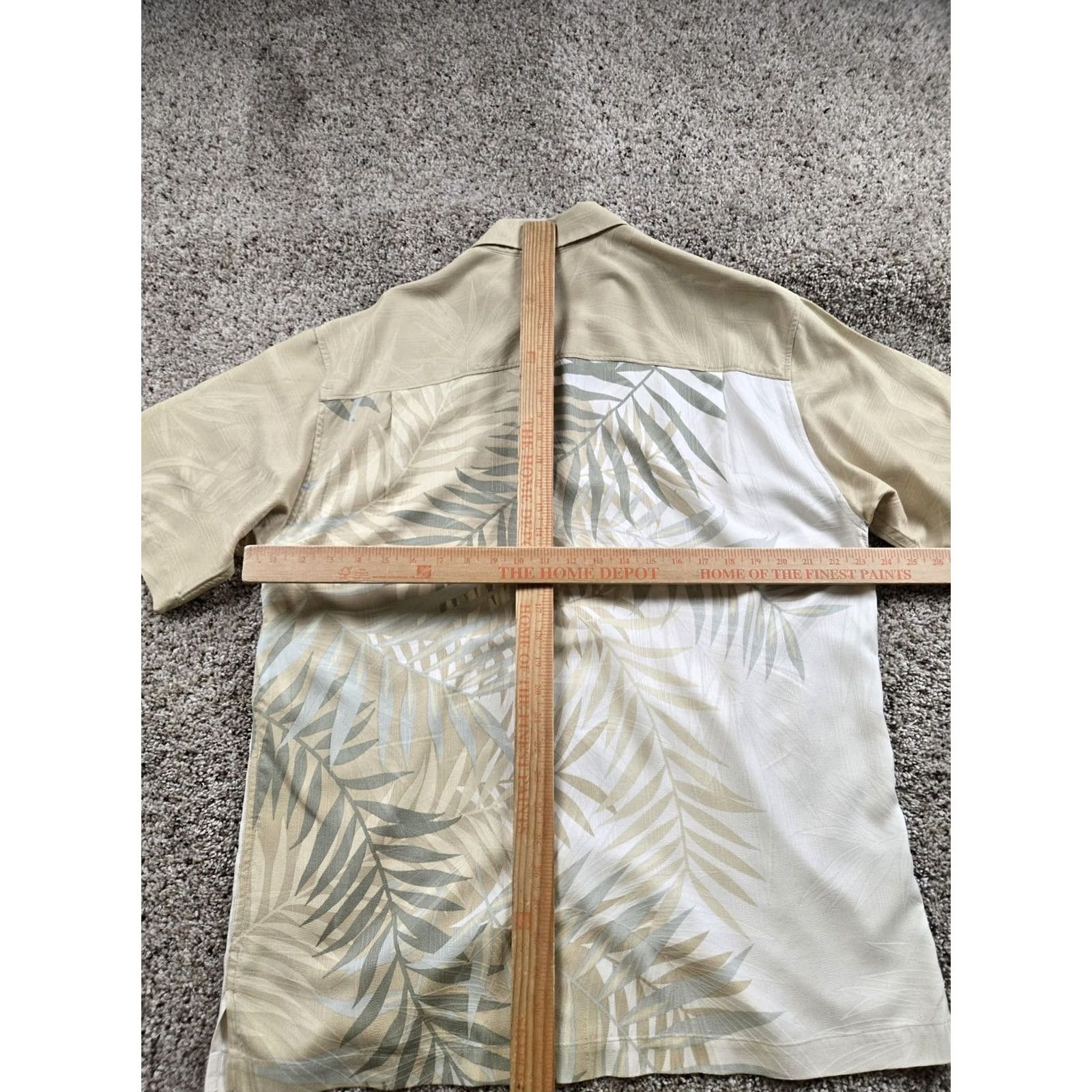 Tommy Bahama Tommy Bahama Shirt Mens L Beige Silk Palm Leaf Hawaiian Camp Button Front Size US L / EU 52-54 / 3 - 6 Thumbnail