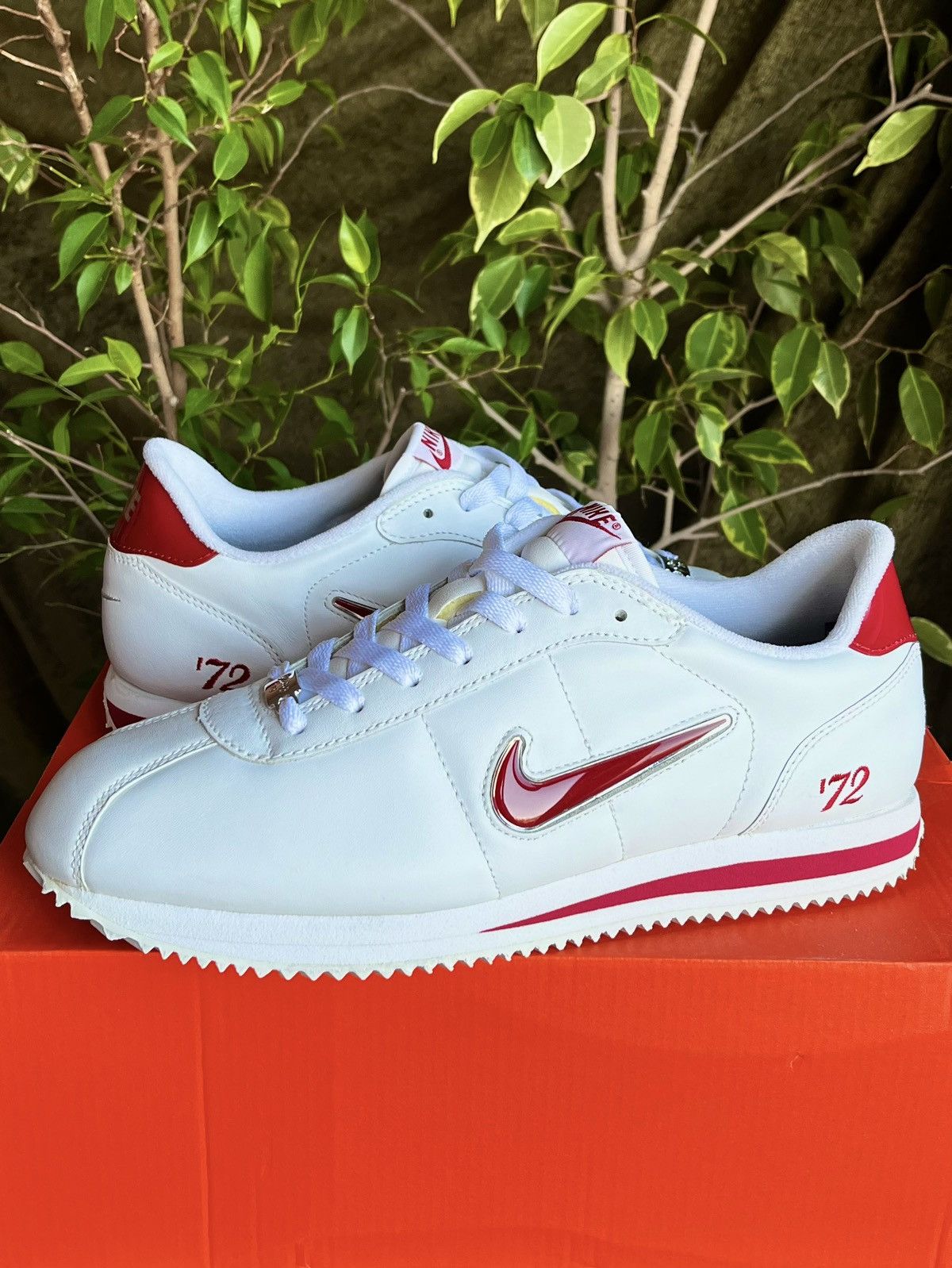 Nike Rare Nike Cortez Deluxe “Jewel Swoosh” 2004 Size US 10 / EU 43 - 13 Thumbnail