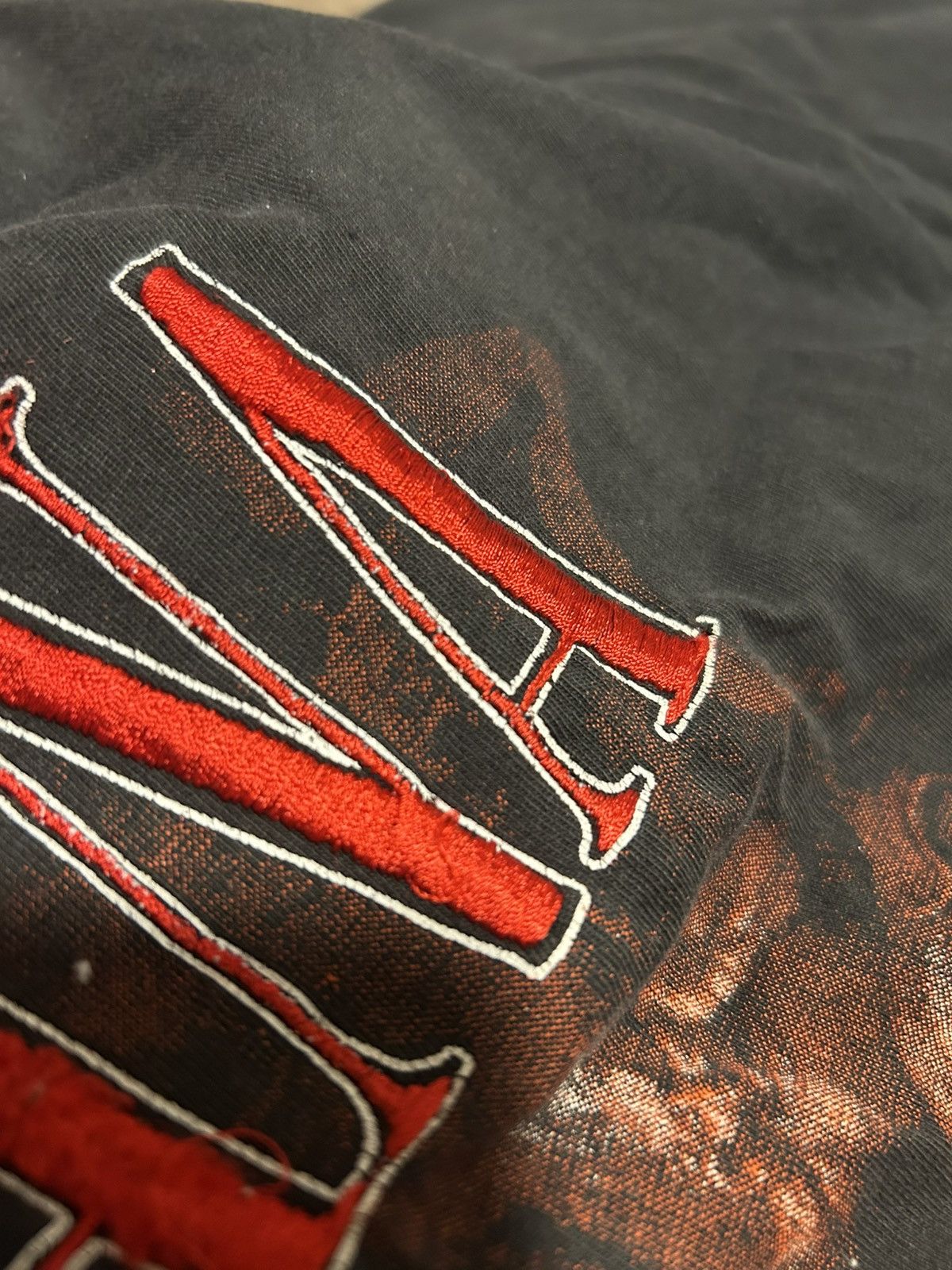 Vintage VINTAGE RARE NIRVANA KURT COBAIN EMBROIDED TEE SZ XL Size US XL / EU 56 / 4 - 6 Thumbnail