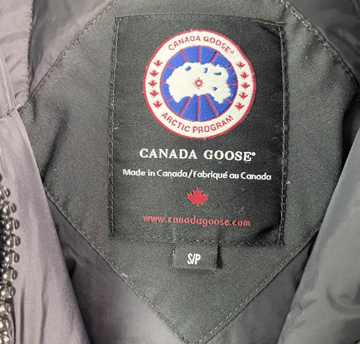 Canada Goose Canada Goose / Black Mid-Length Parka Down Jacket K12 Size S / US 4 / IT 40 - 3 Thumbnail