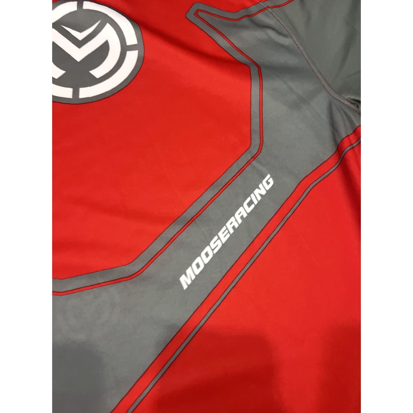 Vintage Moose Racing Jersey Shirt Men’s 2XL Long Sleeve V-Neck Red USA Motocross Qualifying Activewear T-Shirt Size US XXL / EU 58 / 5 - 2 Thumbnail