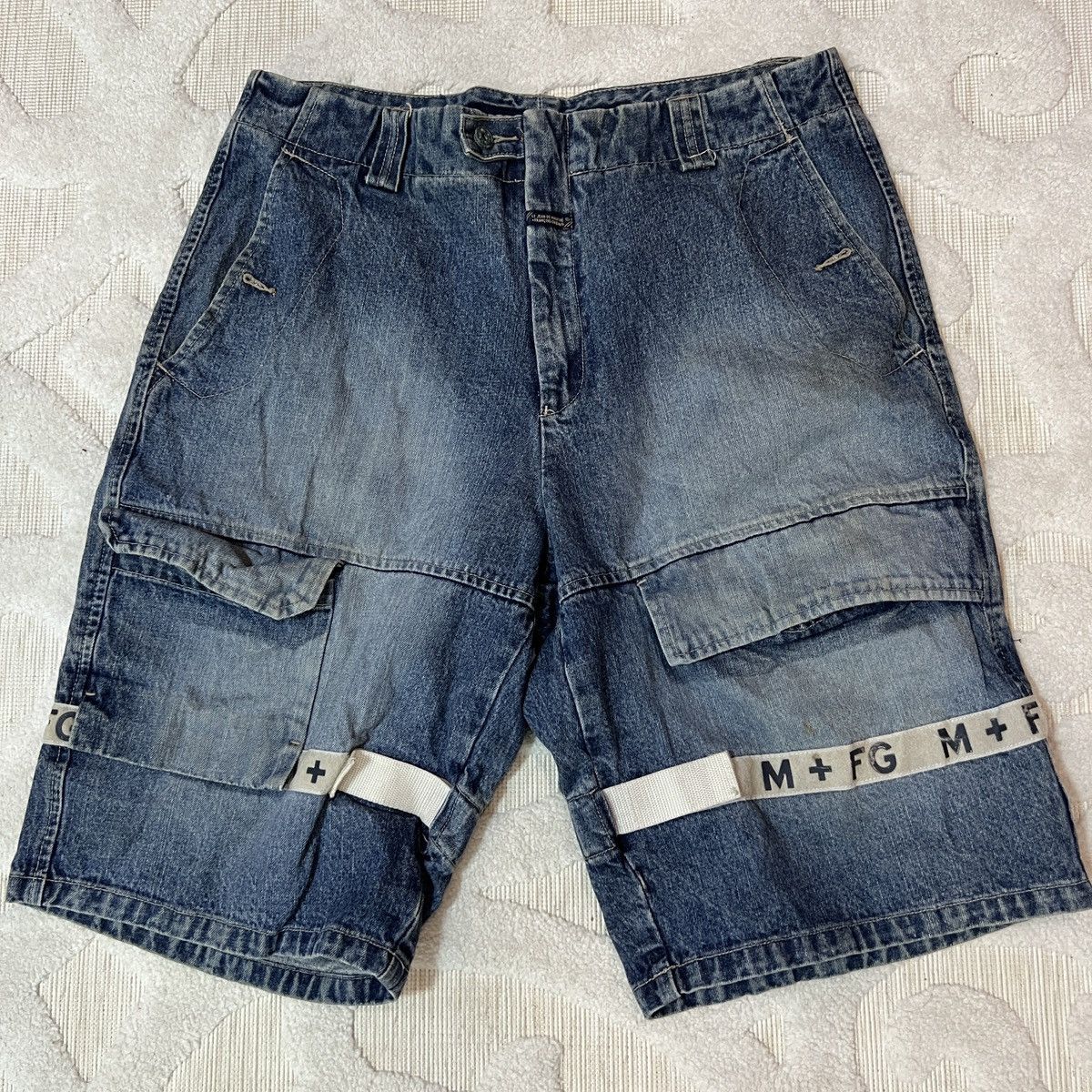 Marithe + Francois Girbaud Vintage Y2K Marithe Francois Girbaud Shuttle Tape Shorts Size US 38 / EU 54 - 1 Thumbnail
